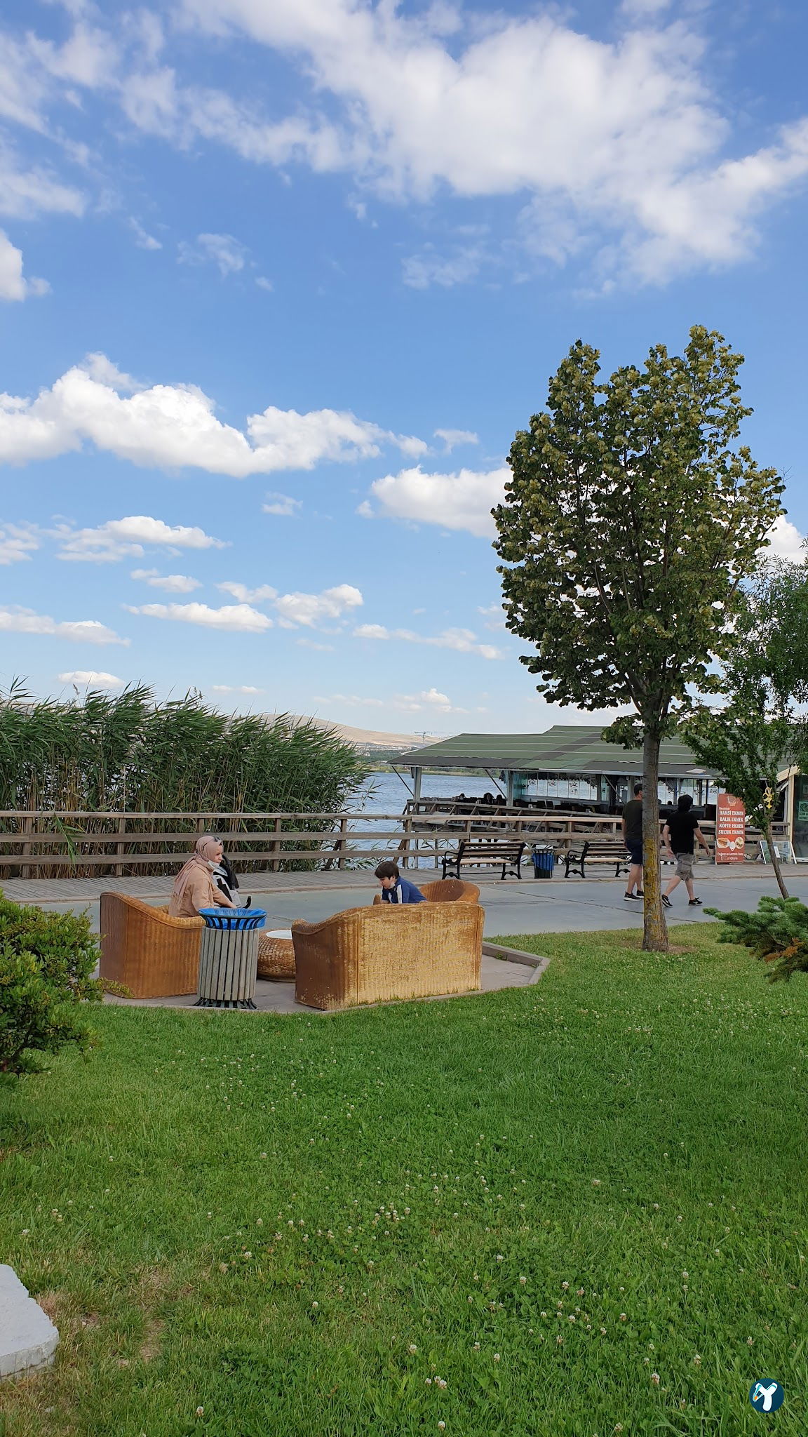 Di̇van Restaurant&Cafe