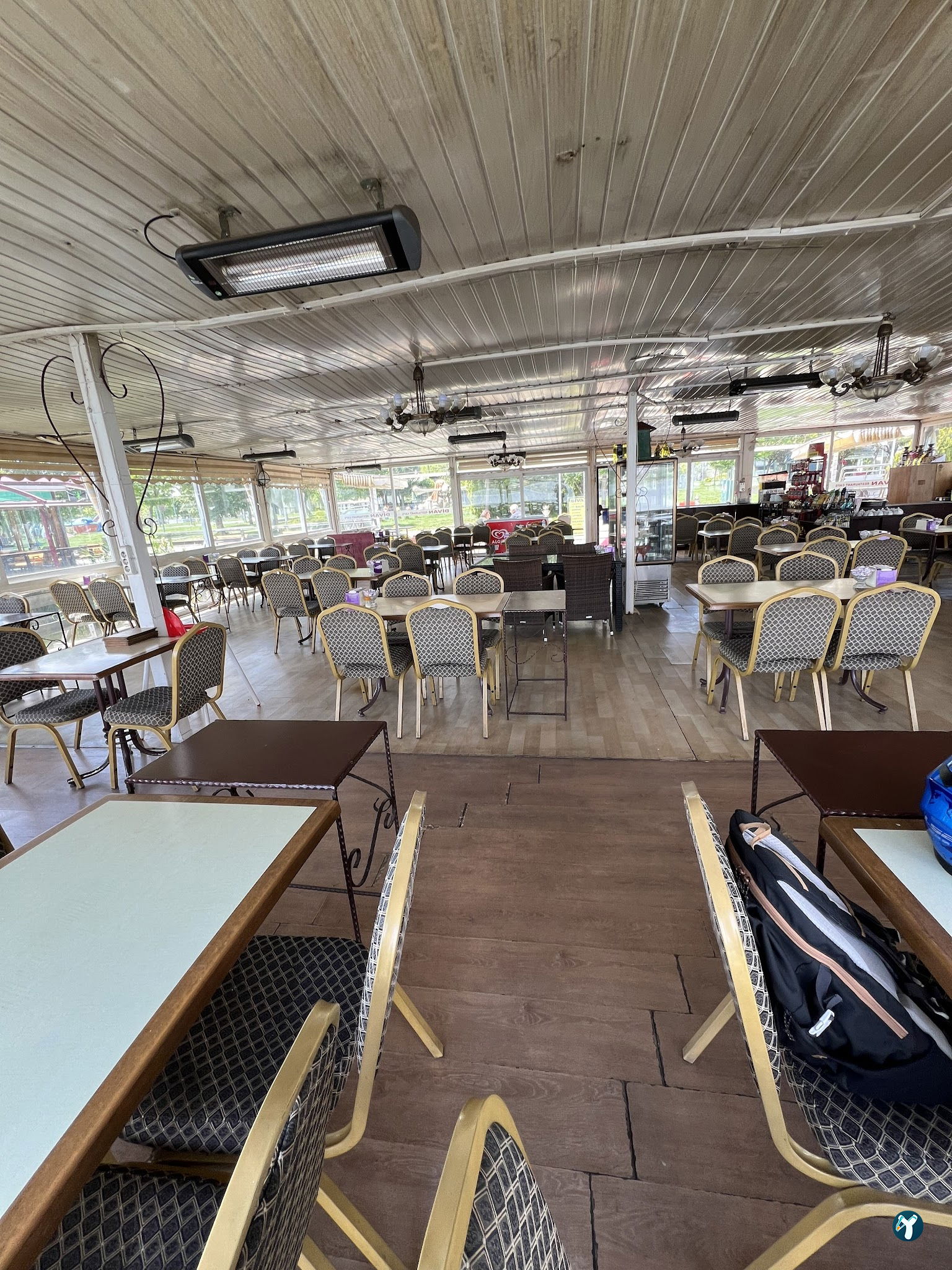 Di̇van Restaurant&Cafe