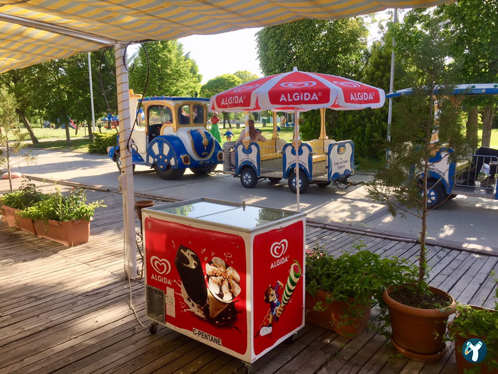 Di̇van Restaurant&Cafe