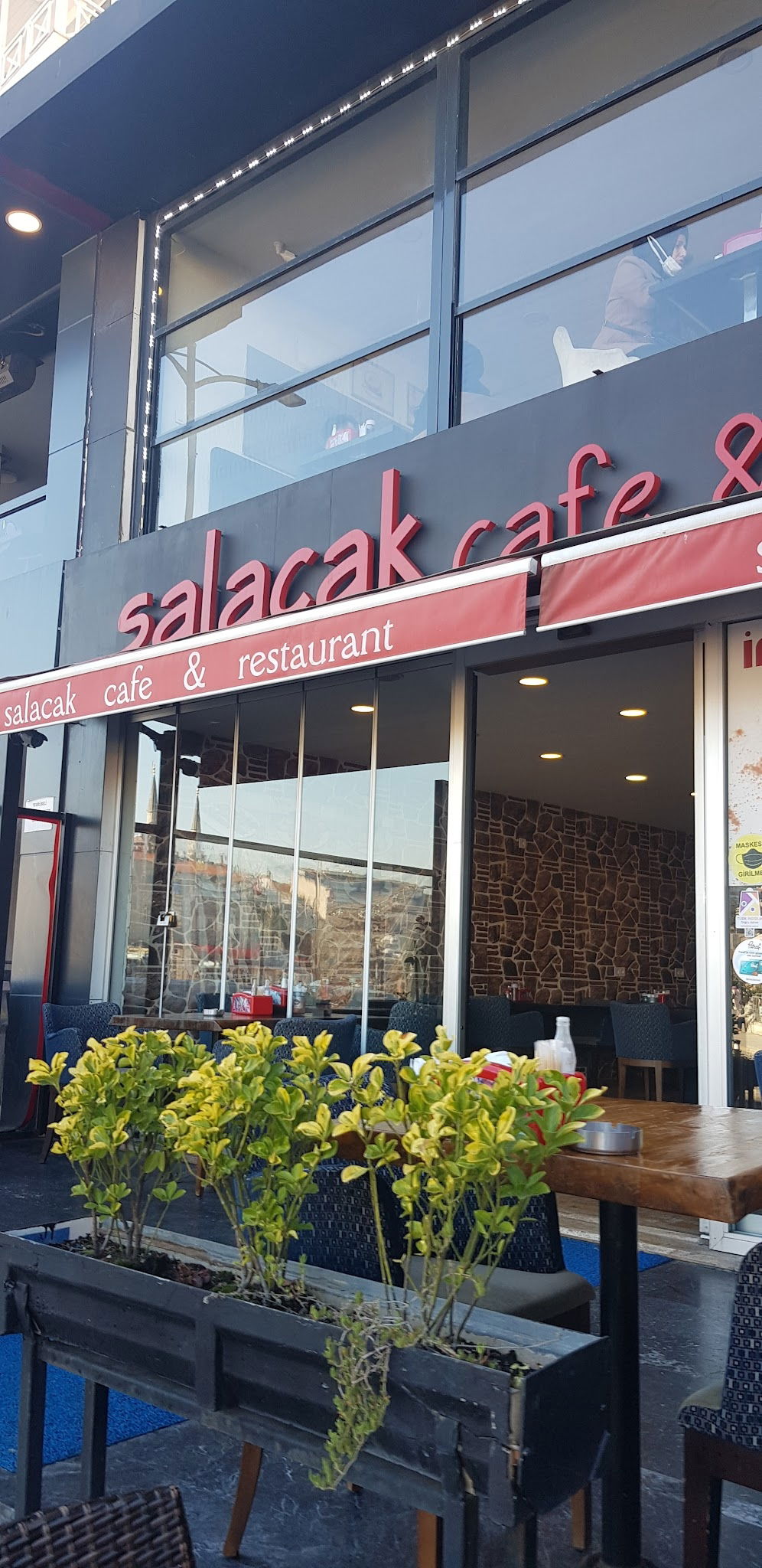 Salacak Cafe & Restaurant