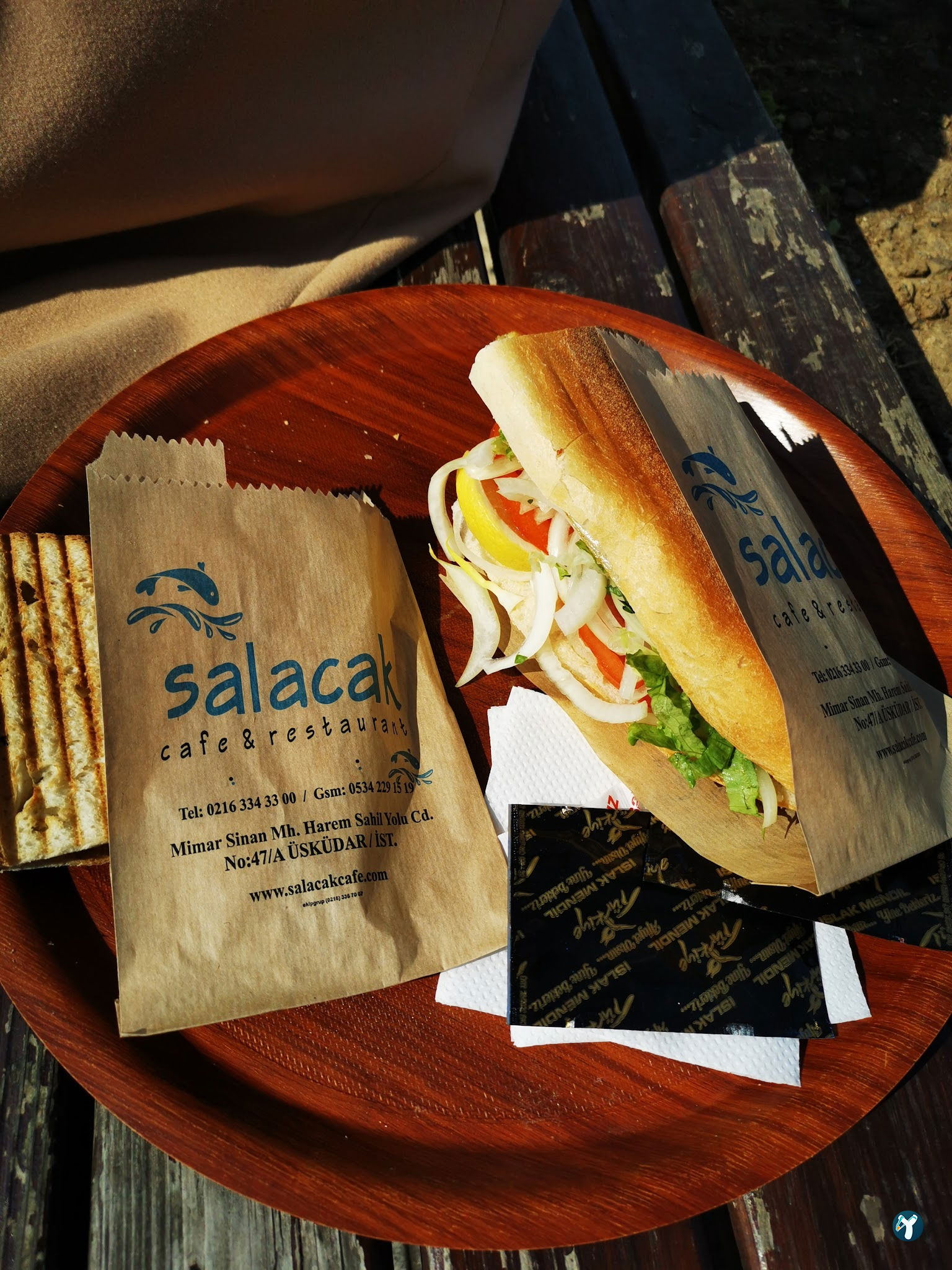 Salacak Cafe & Restaurant