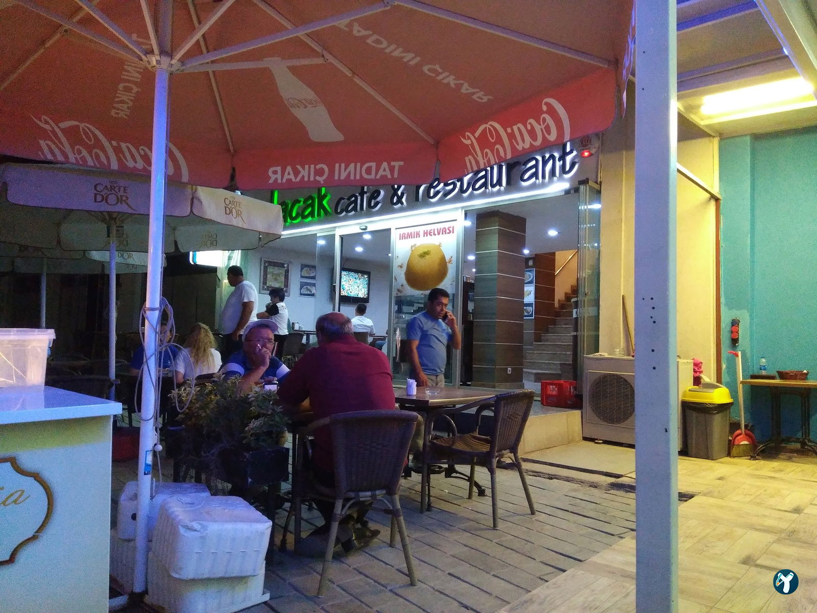 Salacak Cafe & Restaurant