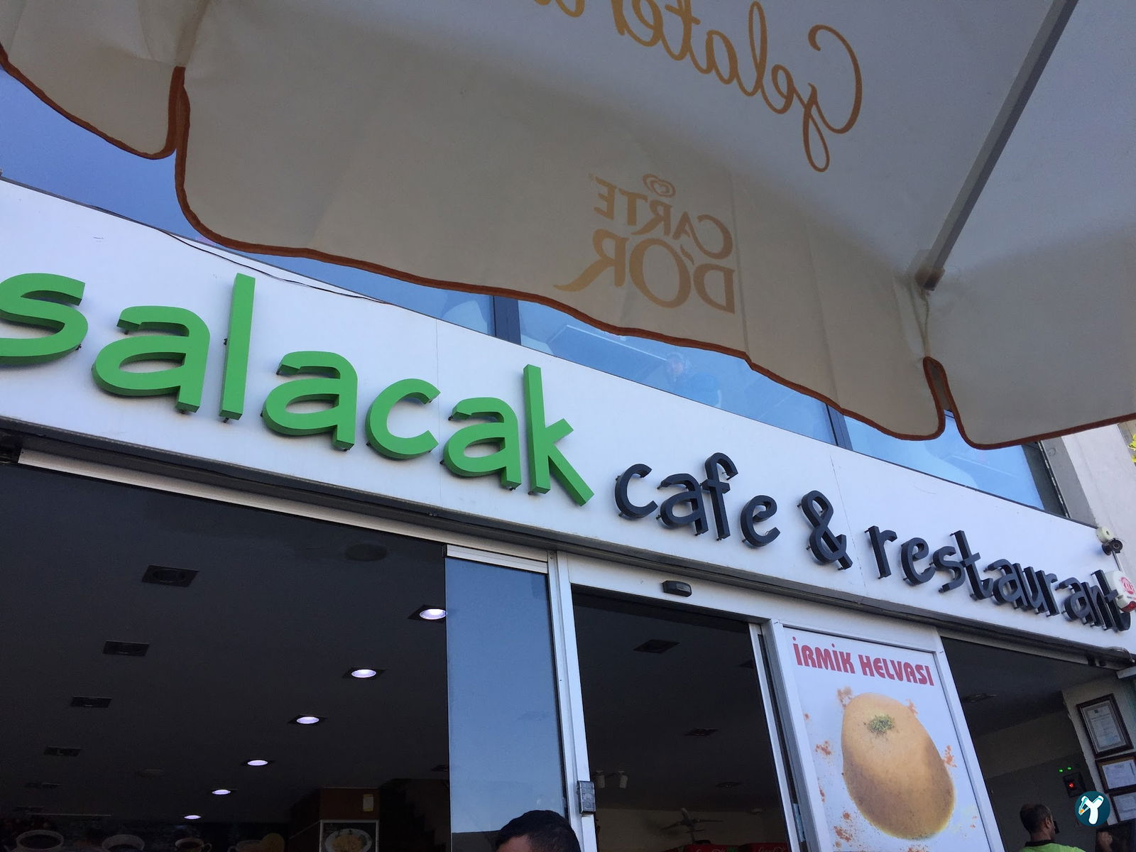 Salacak Cafe & Restaurant