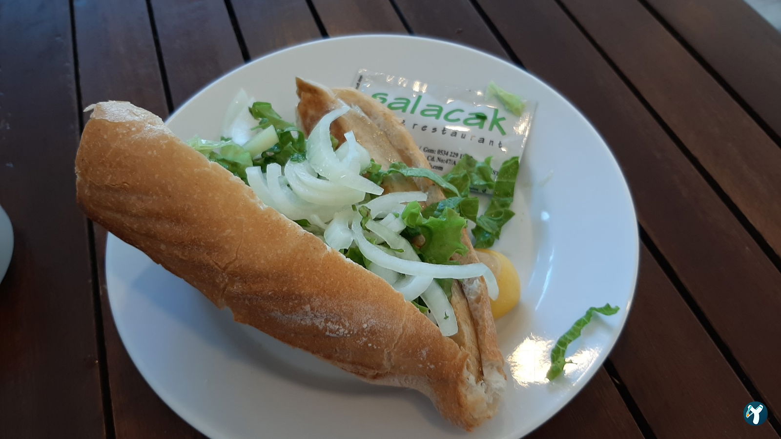Salacak Cafe & Restaurant