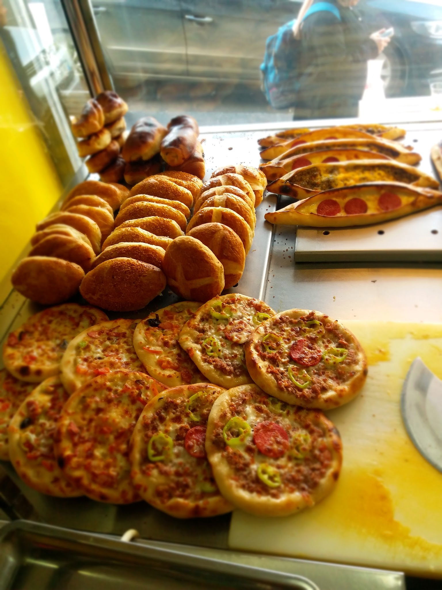 Hamurkent Pizza, Güveç, Pide, Börek