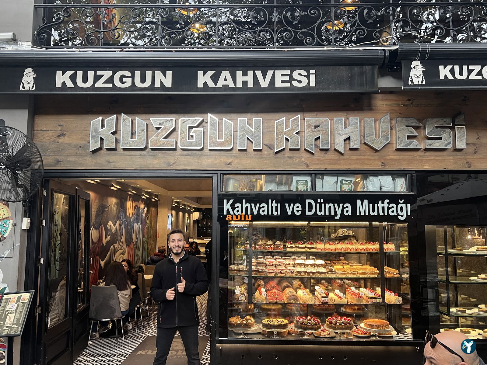 Bizz Kafe