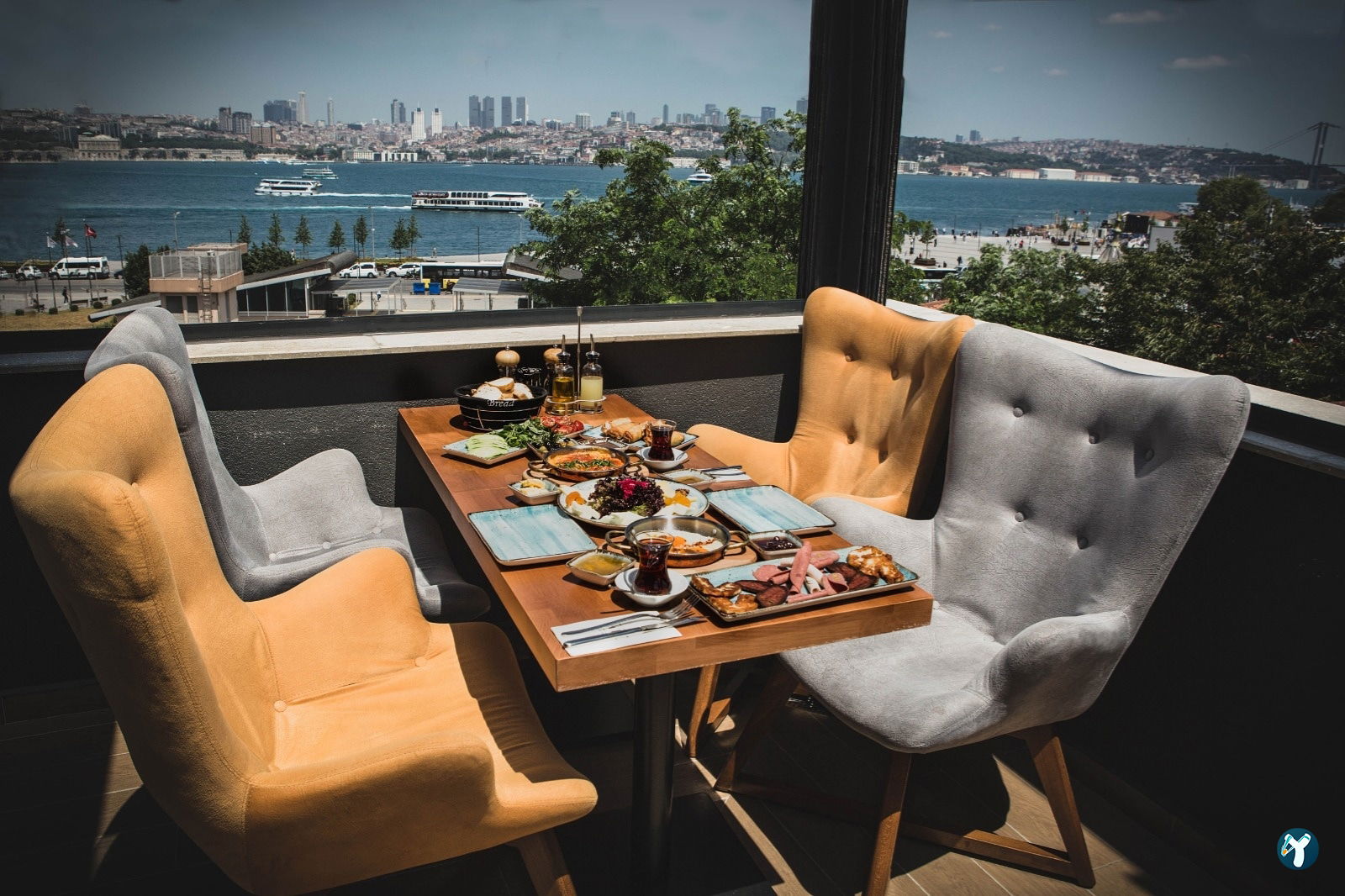 Bizz Kafe