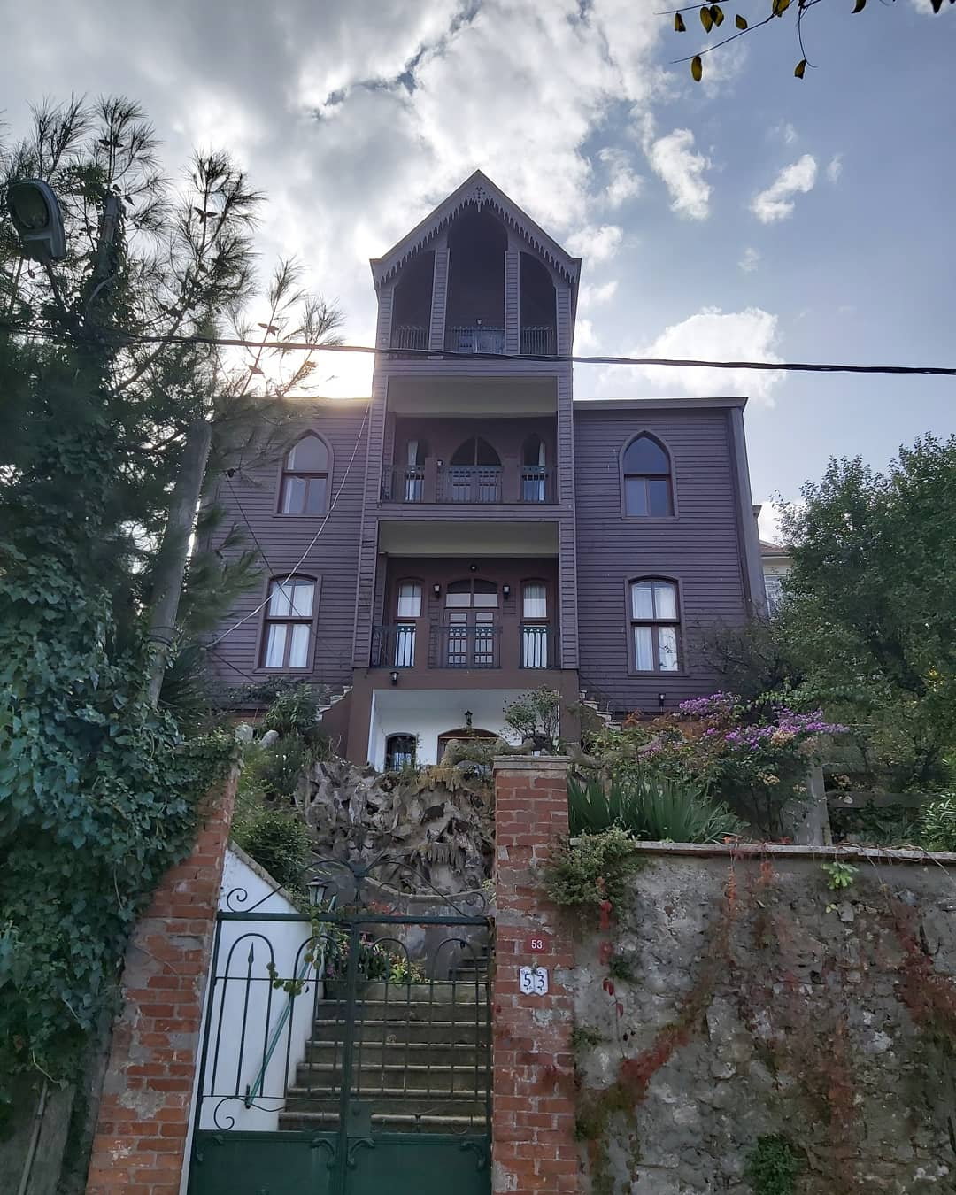 Burgazadası Aya Nikola Çay Bahçesi