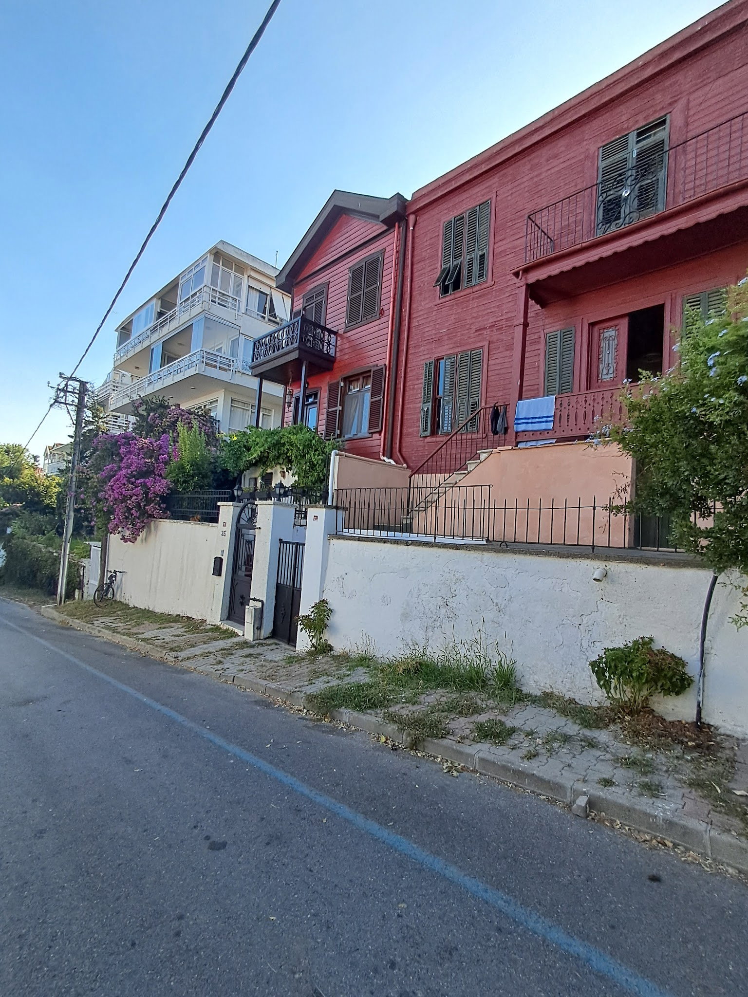 Burgazadası Aya Nikola Çay Bahçesi