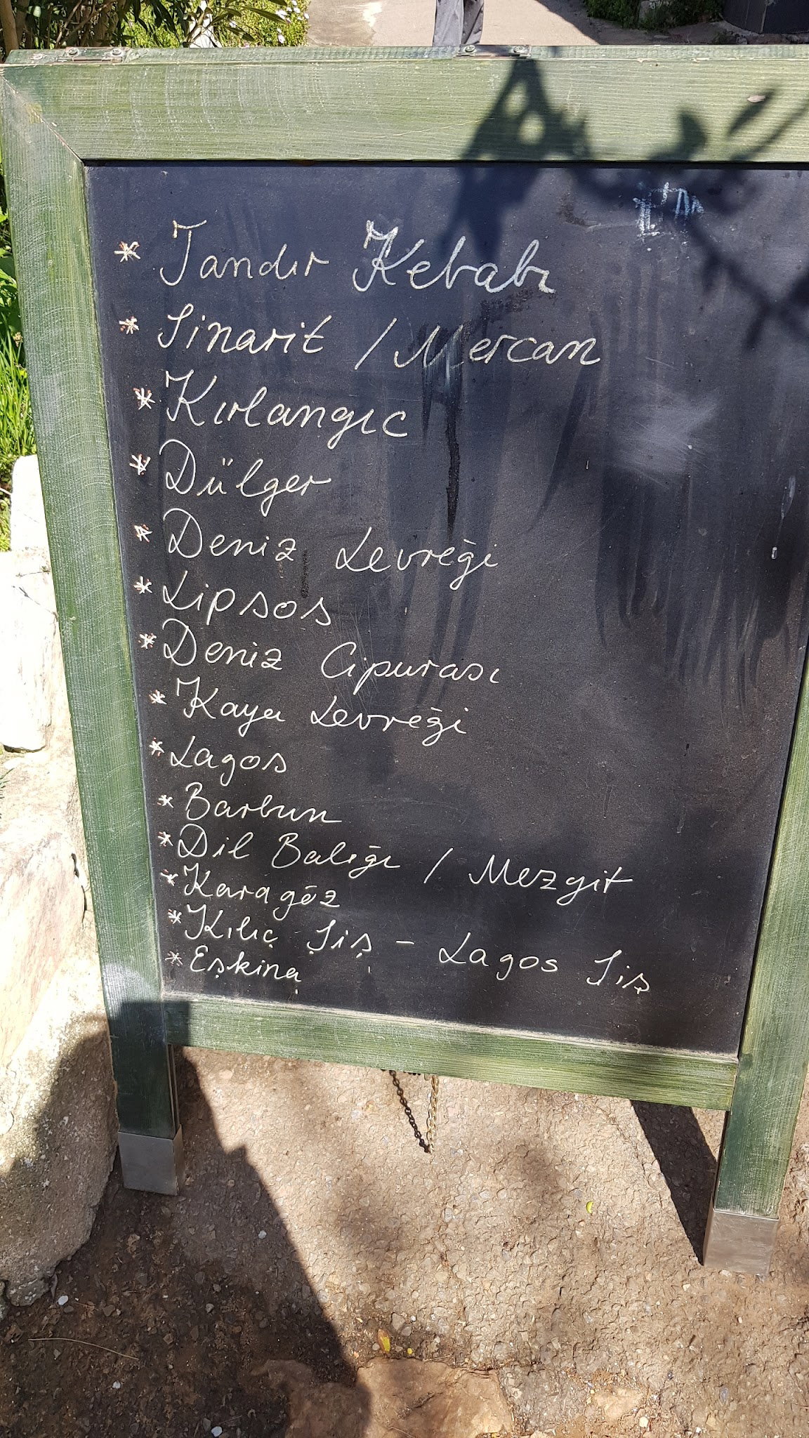 Burgazadası Aya Nikola Çay Bahçesi