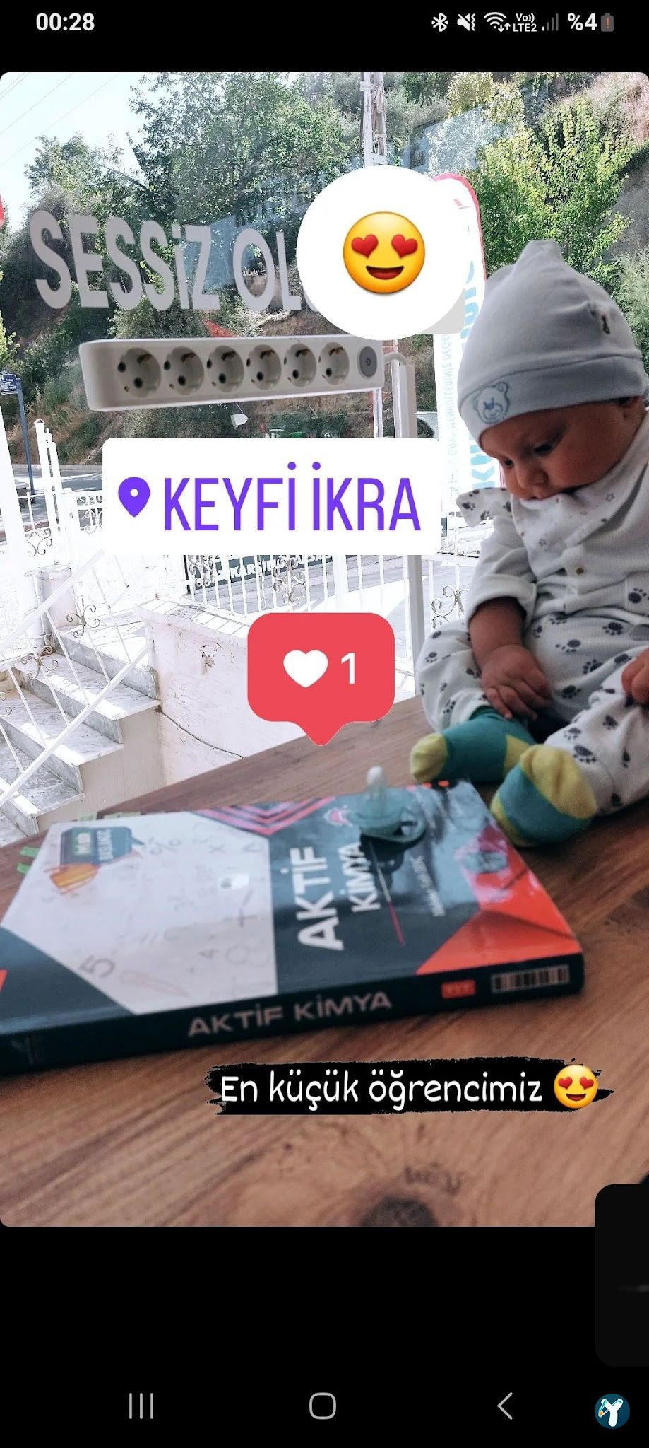 Keyfi̇ İkra Kütüphane Kafe