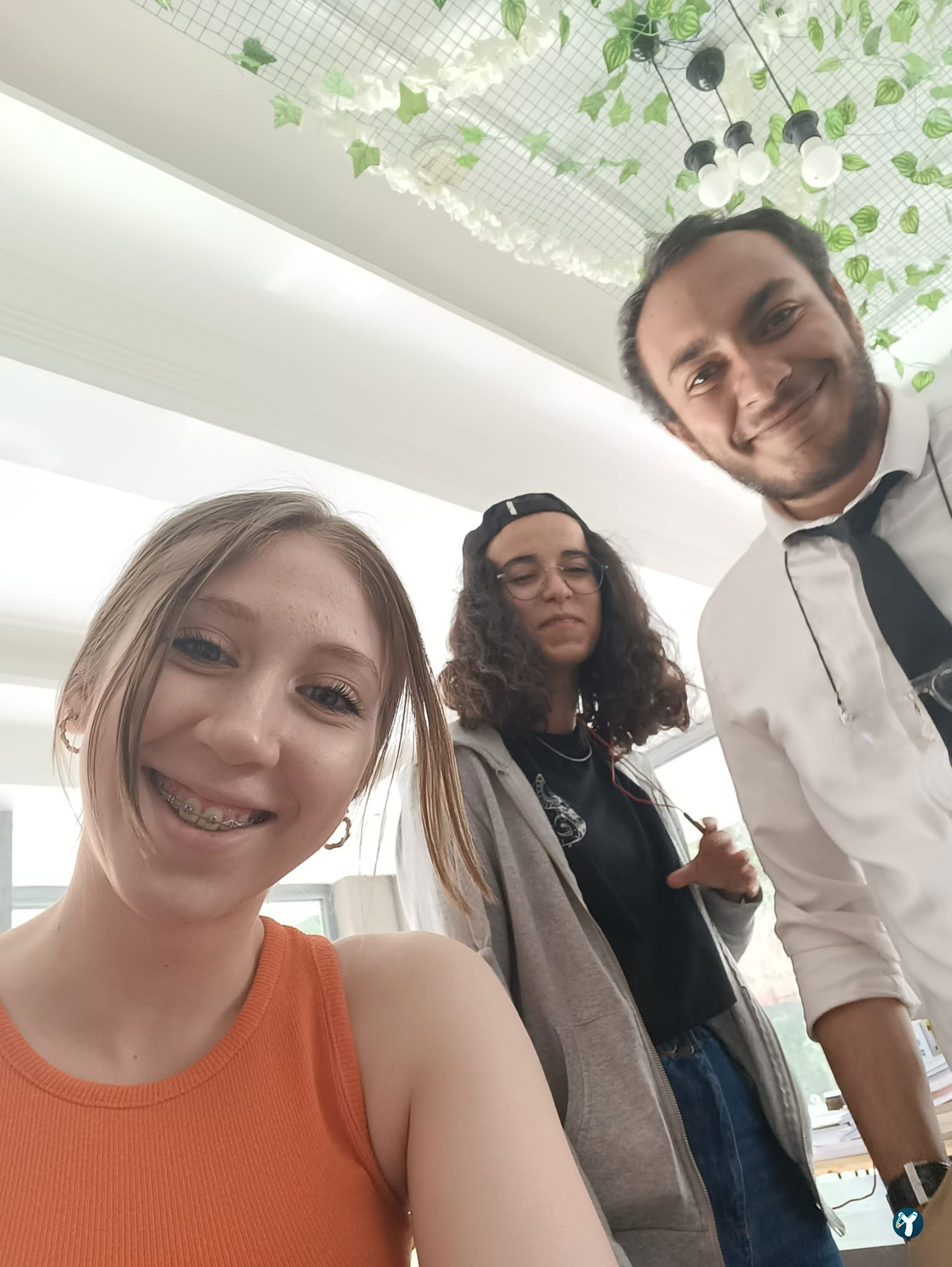 Keyfi̇ İkra Kütüphane Kafe