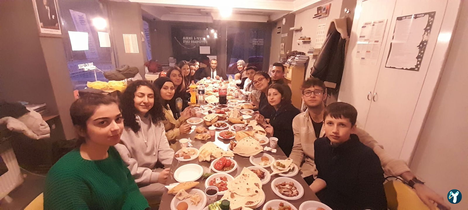 Keyfi̇ İkra Kütüphane Kafe