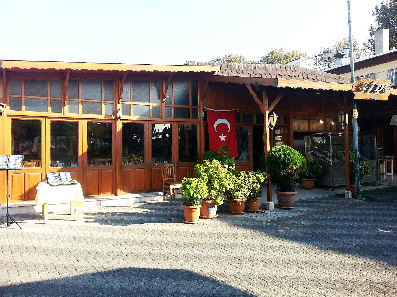 Lido Restaurant
