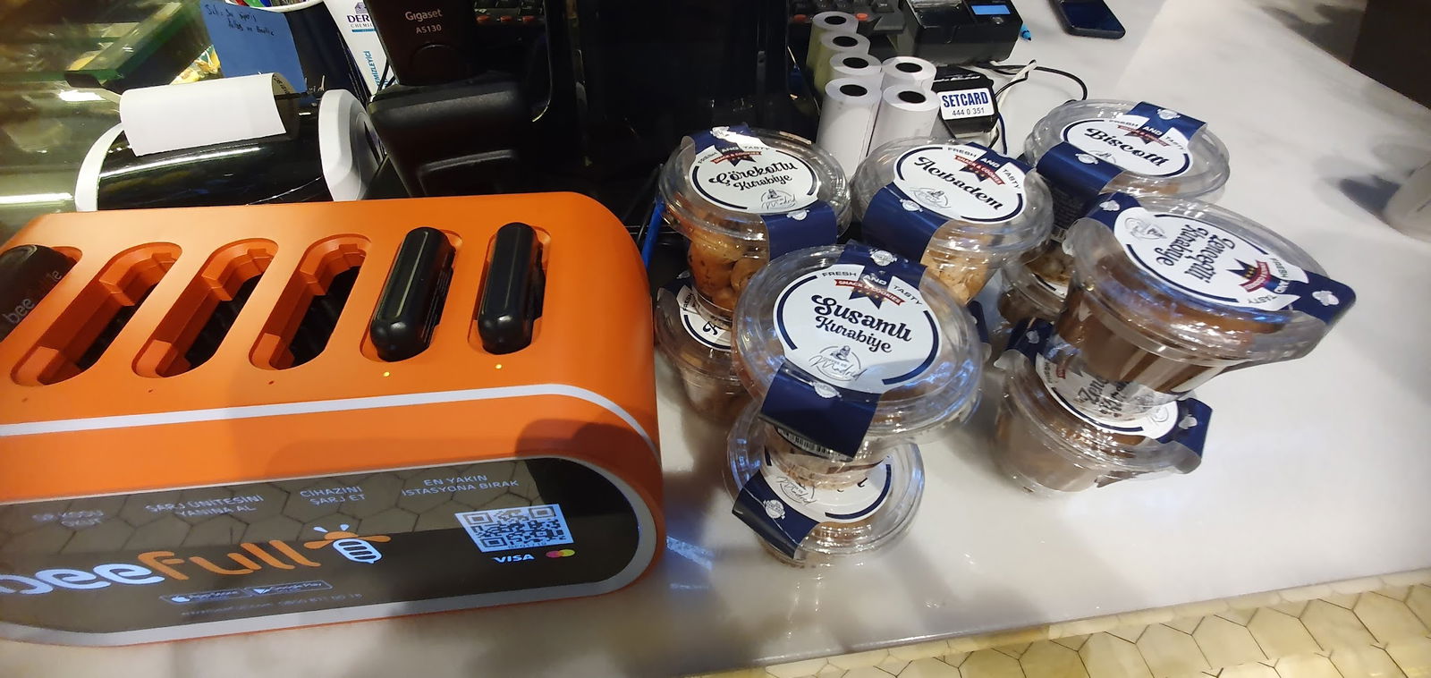 Coffee De Madrid Maidan