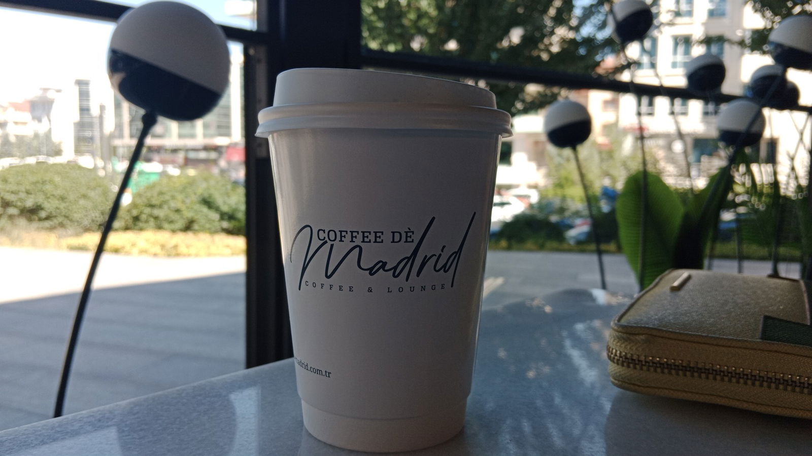 Coffee De Madrid Maidan