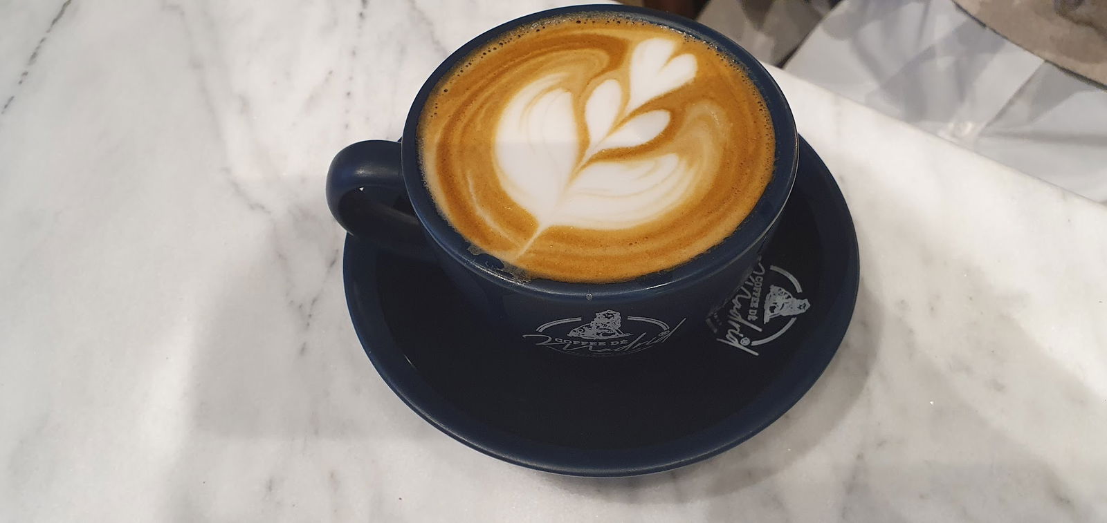 Coffee De Madrid Maidan