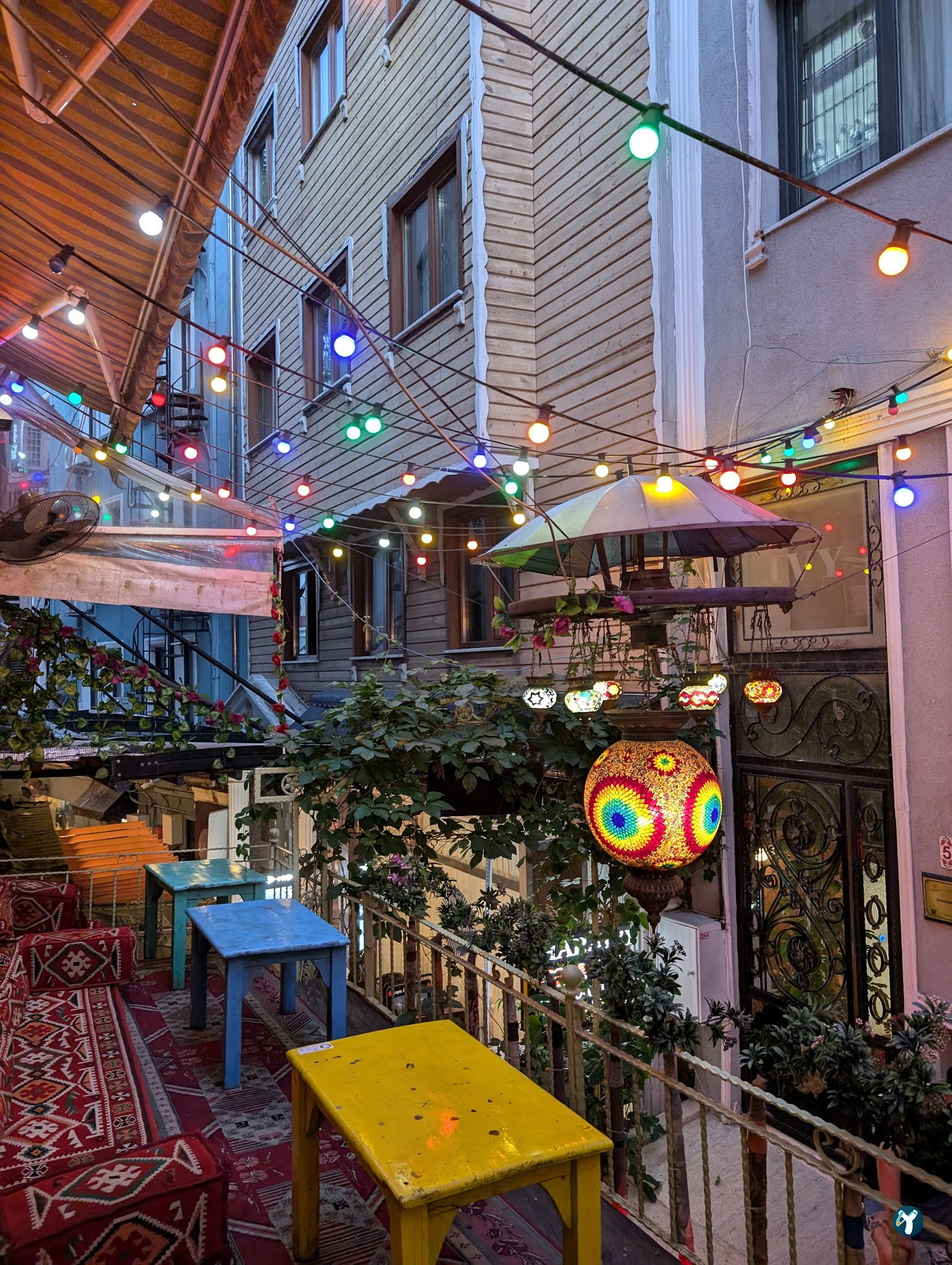 Harab'Be Cafe