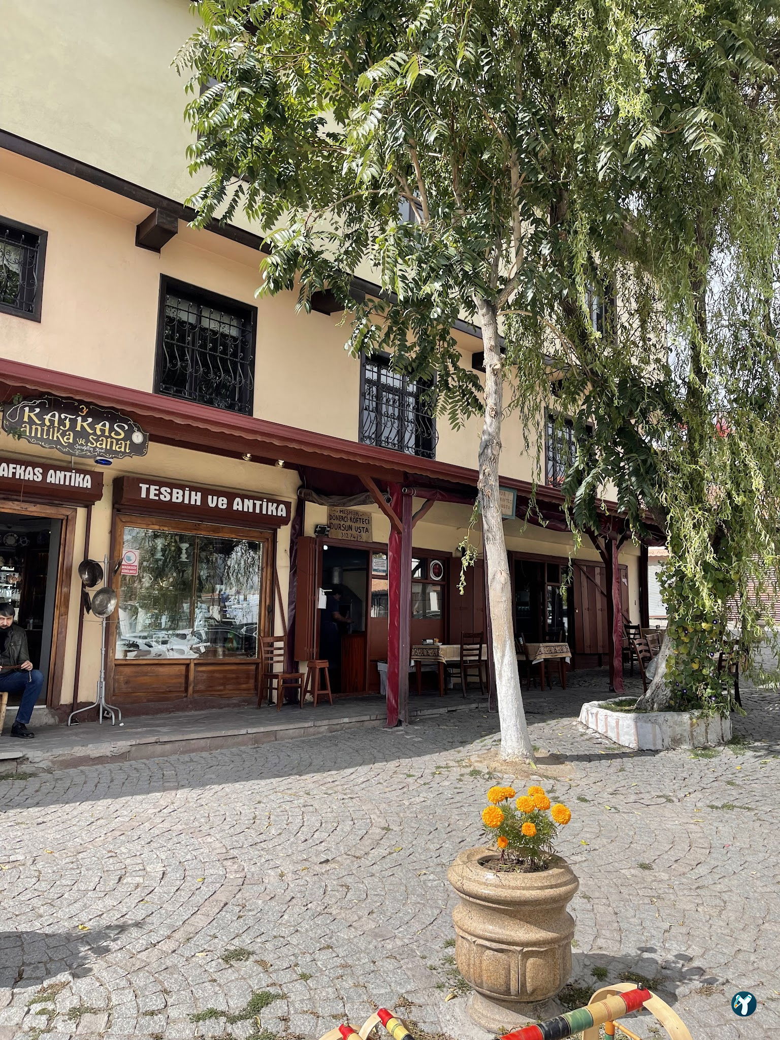 Meşhur Dönerci Dursun Usta