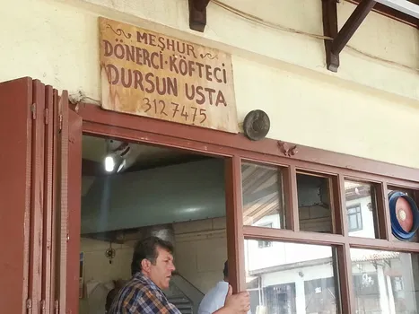 Meşhur Dönerci Dursun Usta resimleri Meşhur Dönerci Dursun Usta resimleri