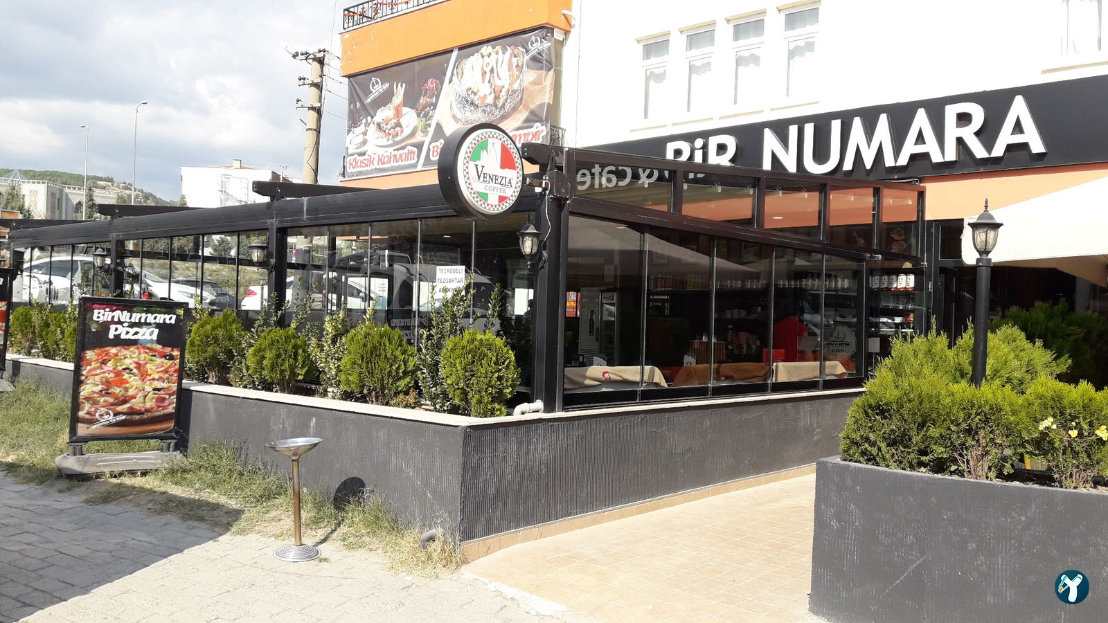 Bir Numara Pasta Cafe