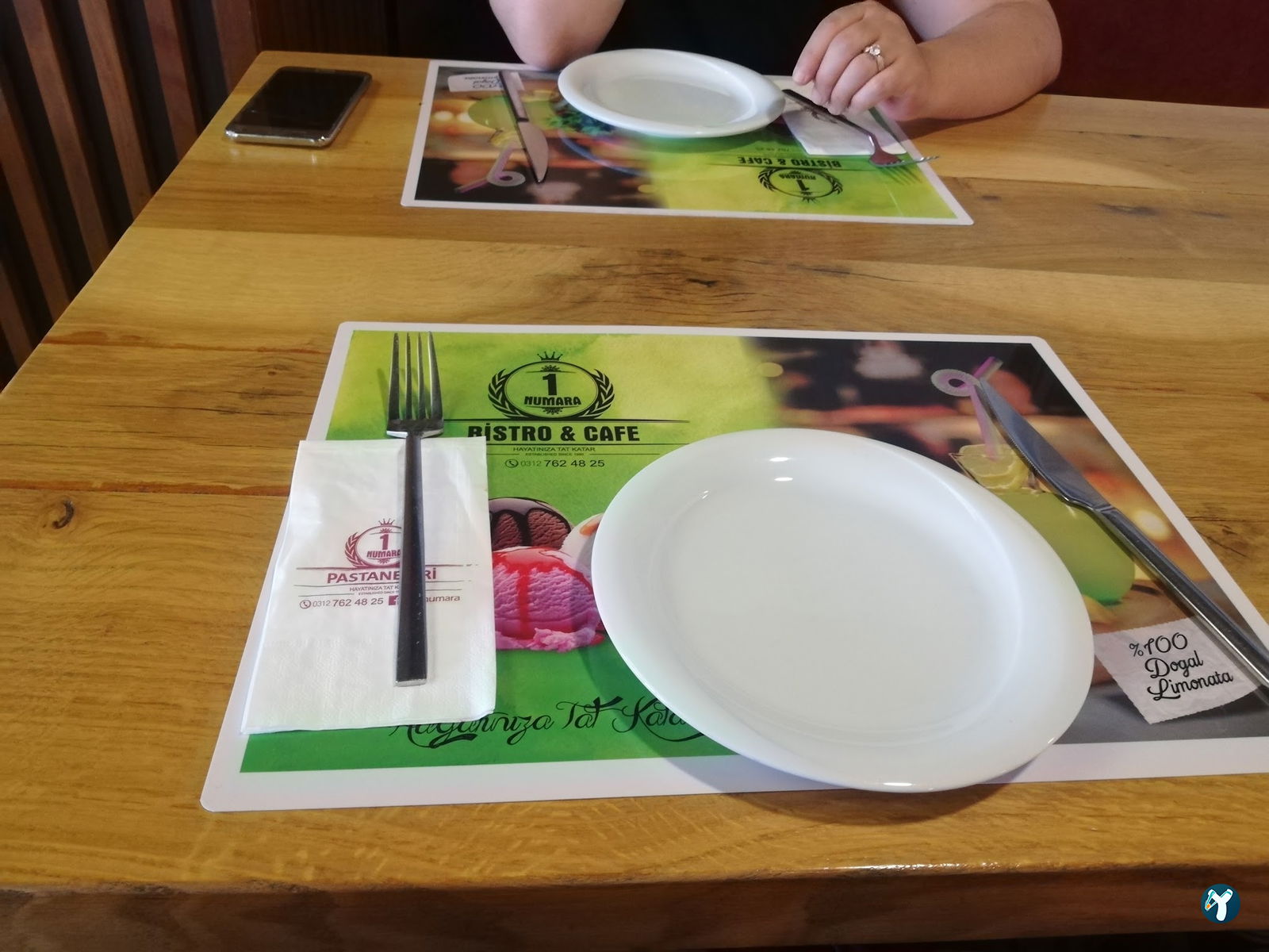 Bir Numara Pasta Cafe