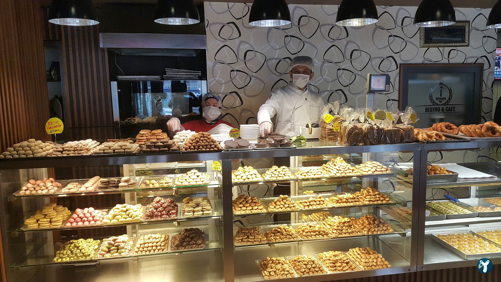 Bir Numara Pasta Cafe