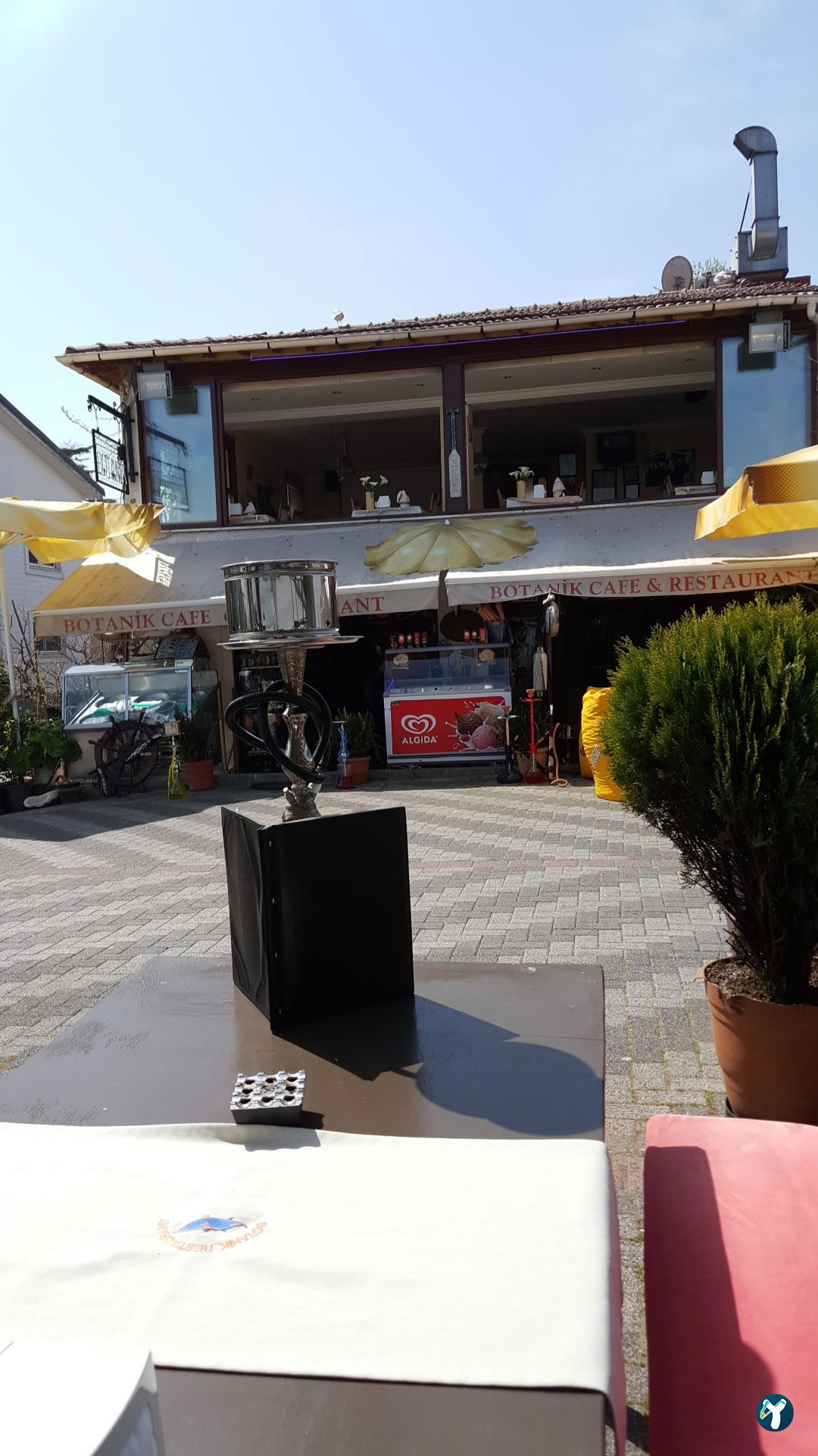 Botanik Cafe & Restaurant