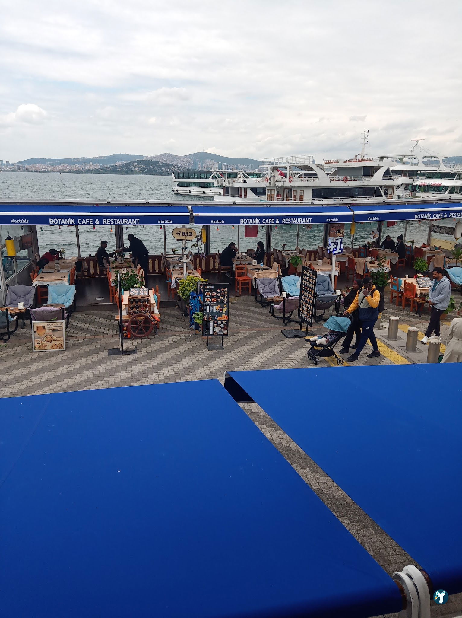Botanik Cafe & Restaurant