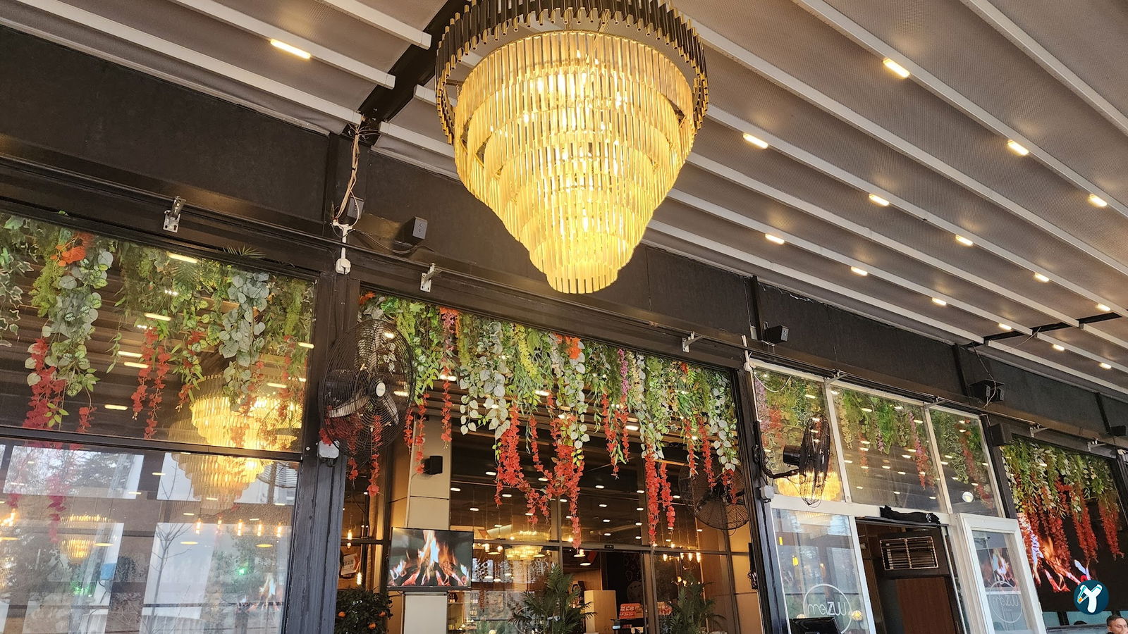 Lamazi Cafe Ve Organizasyon Salonu