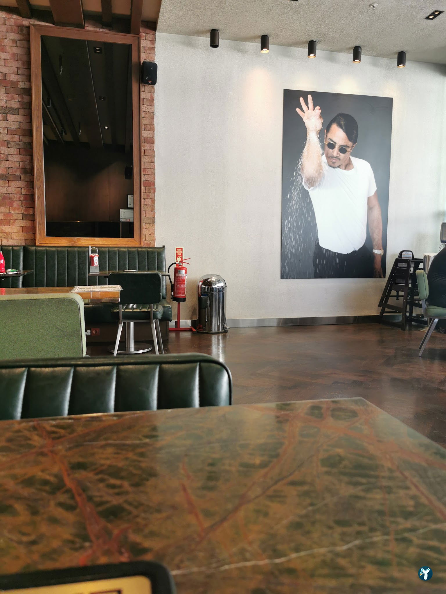 Saltbae Burger Kanyon