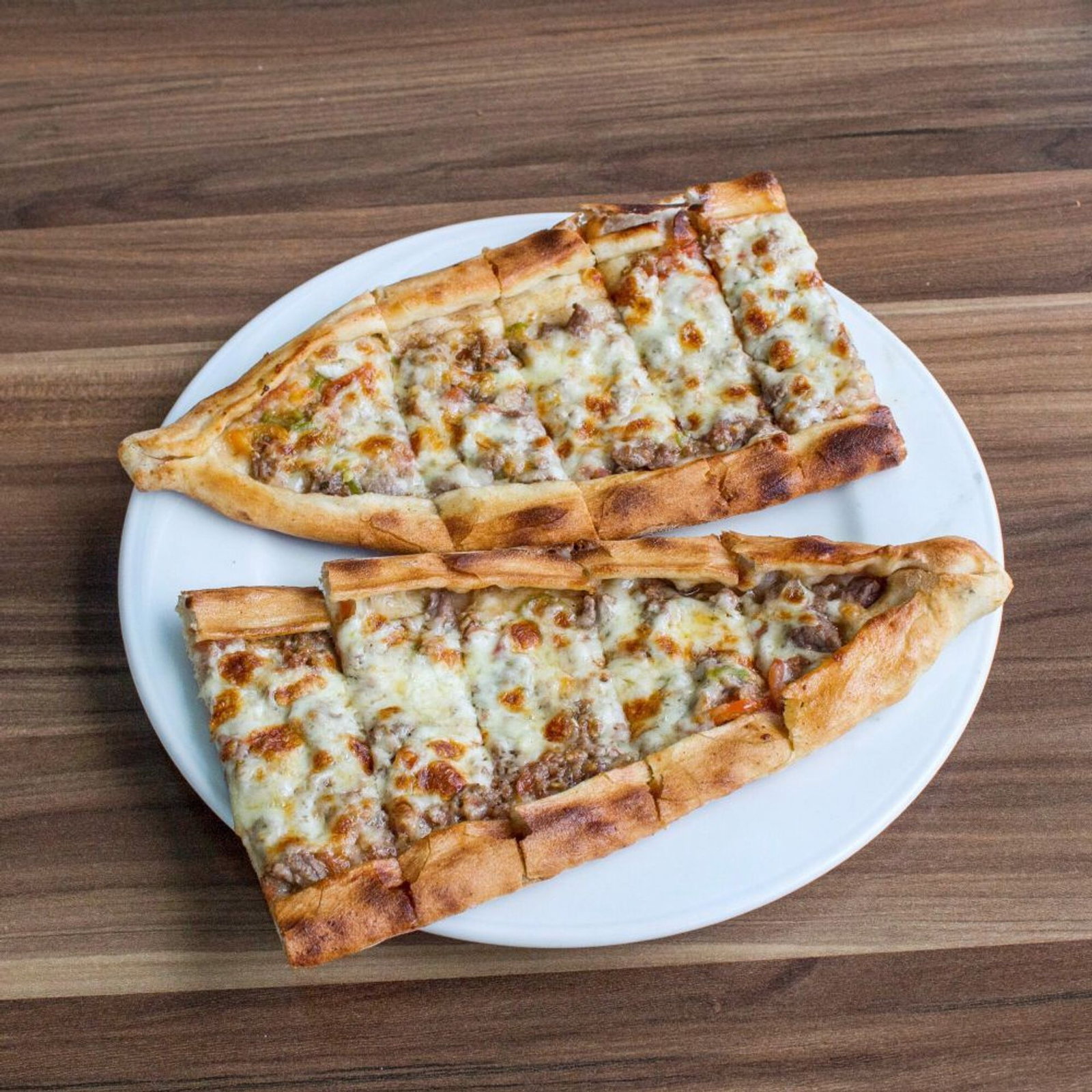Tavuklu Pide