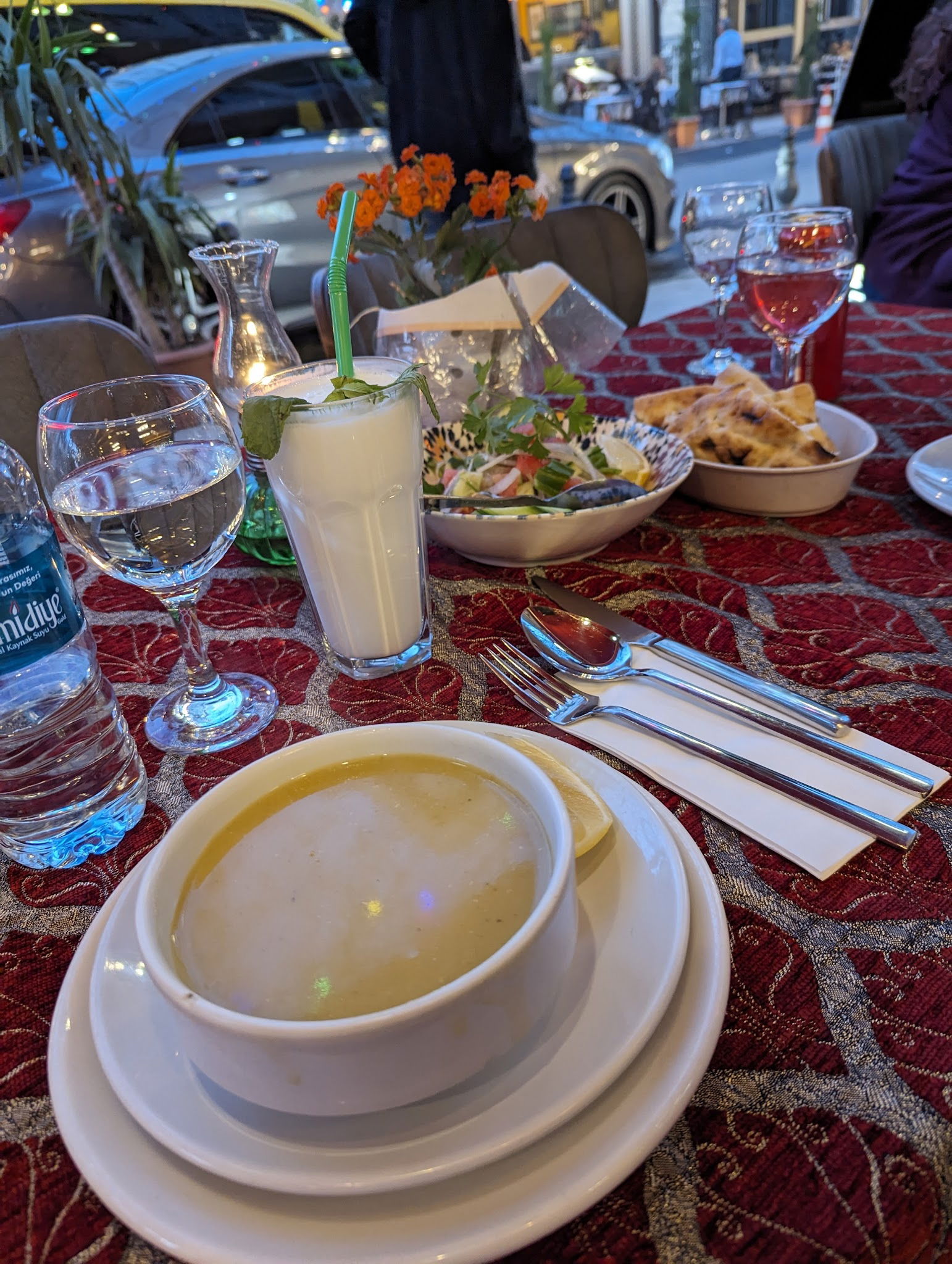 Istanbul Kitchen Cafe Restaurant