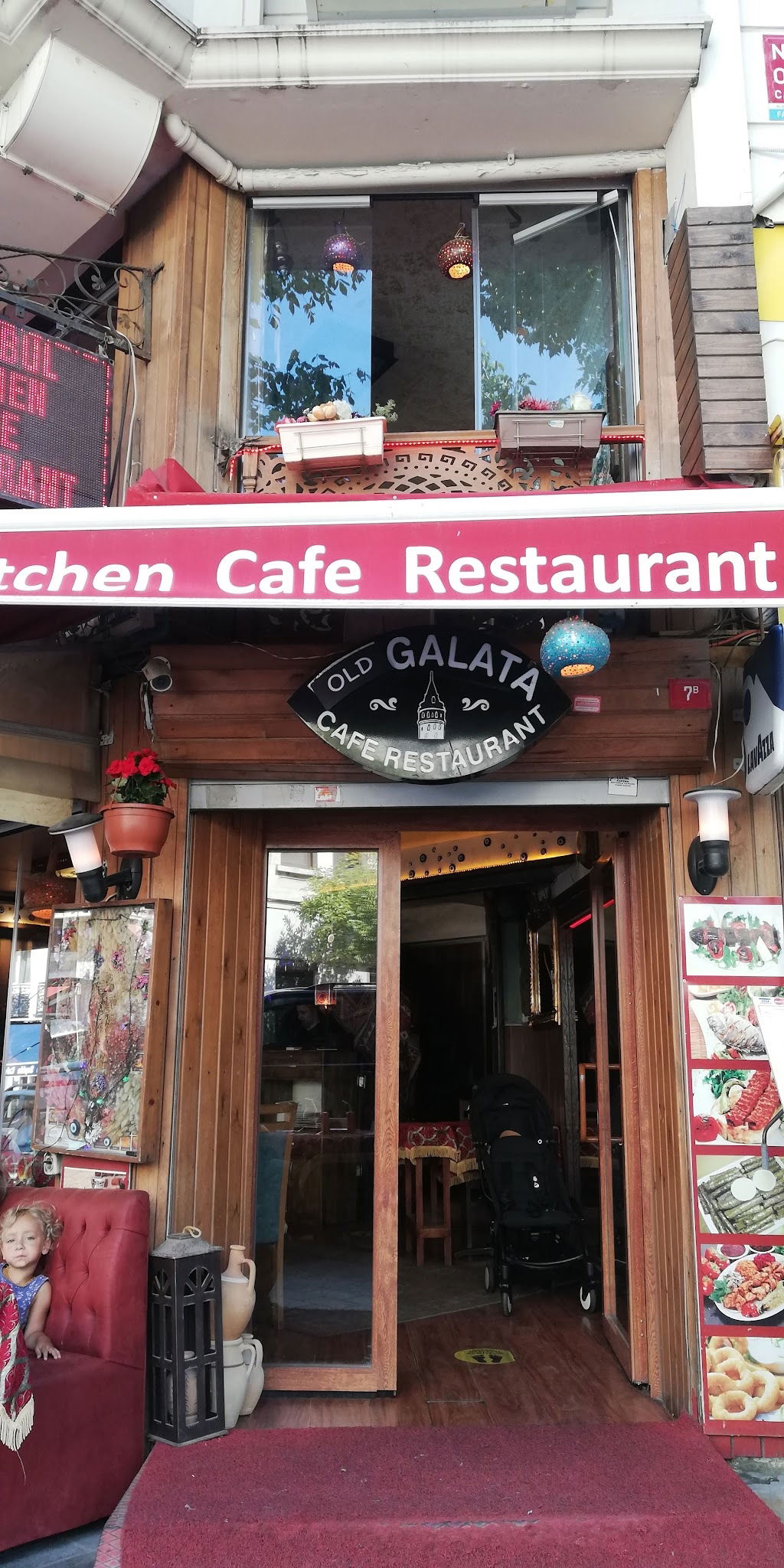 Istanbul Kitchen Cafe Restaurant