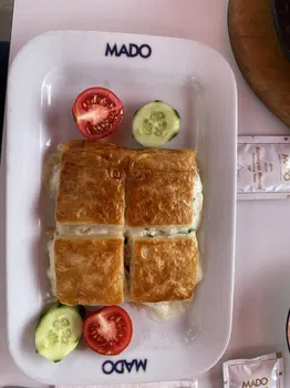 Mado Sariyer resimleri Mado Sariyer resimleri