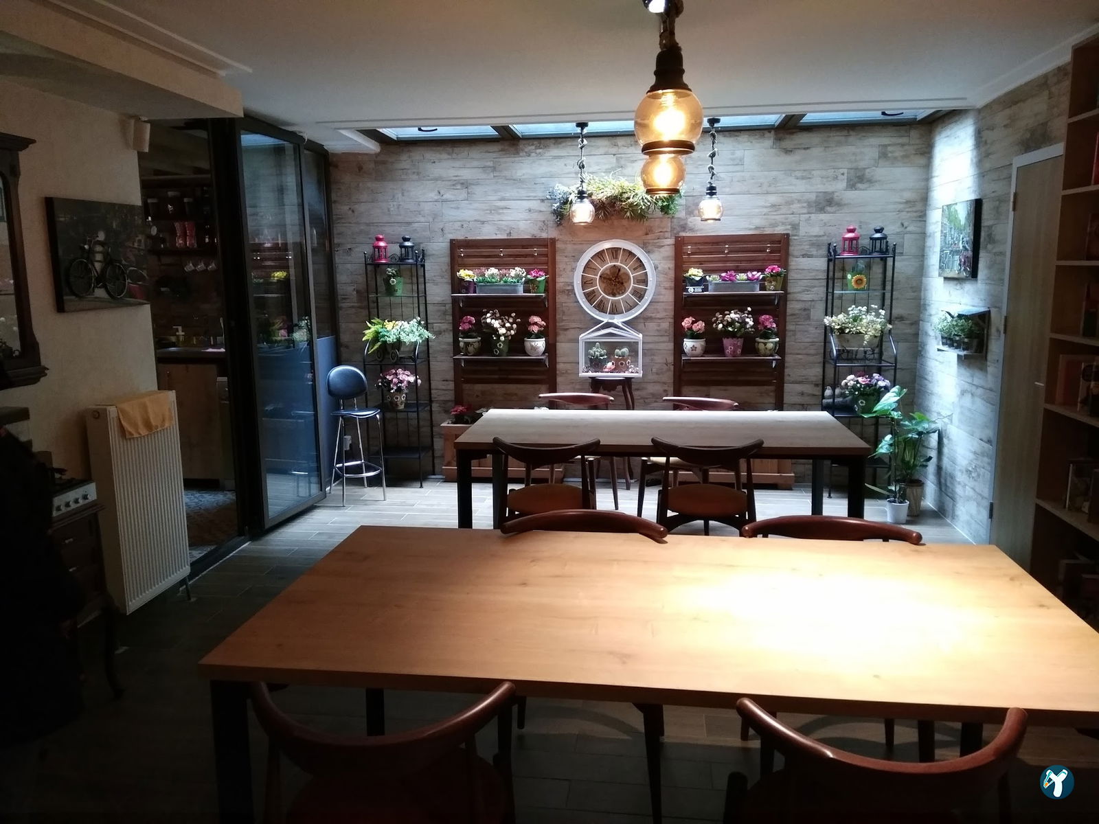 Lavinnia Coffee Kahve Ve Tatlı Evi