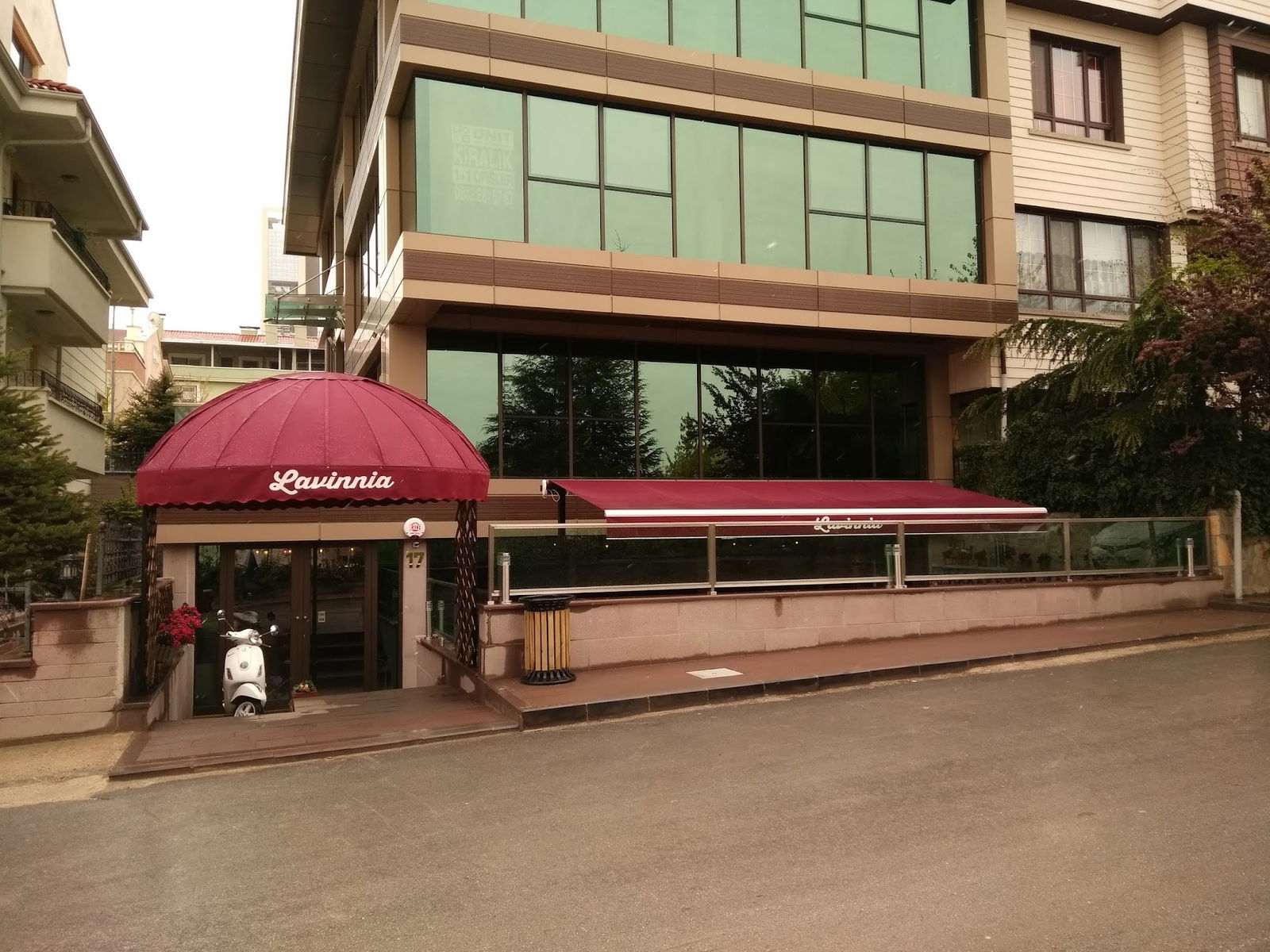 Lavinnia Coffee Kahve Ve Tatlı Evi