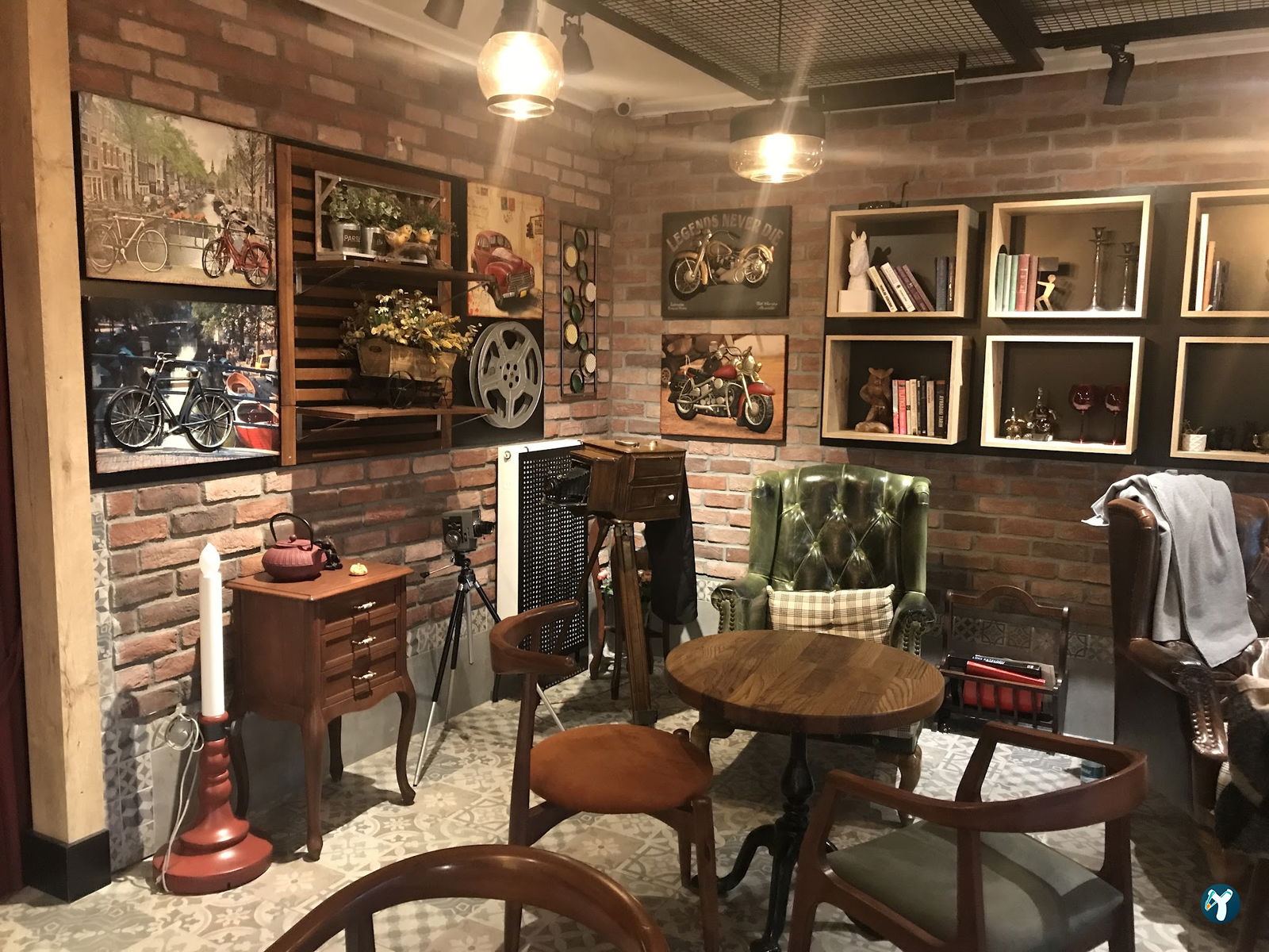 Lavinnia Coffee Kahve Ve Tatlı Evi