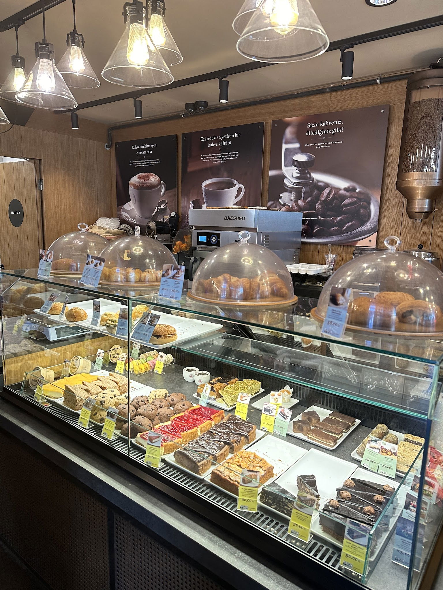 Kahve Dünyası - Maslak 1453