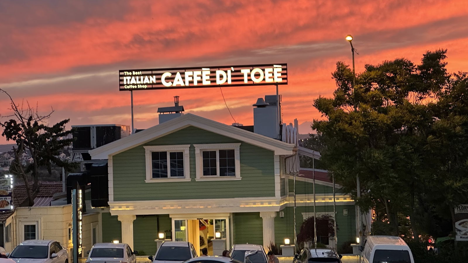 Caffé Di Toeé Mogan Gölü