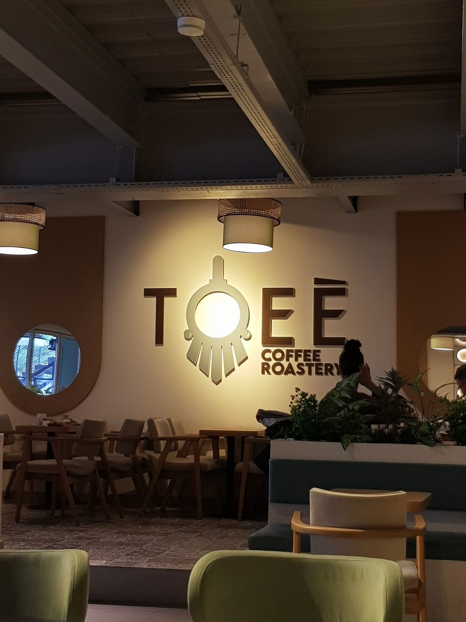 Caffé Di Toeé Mogan Gölü