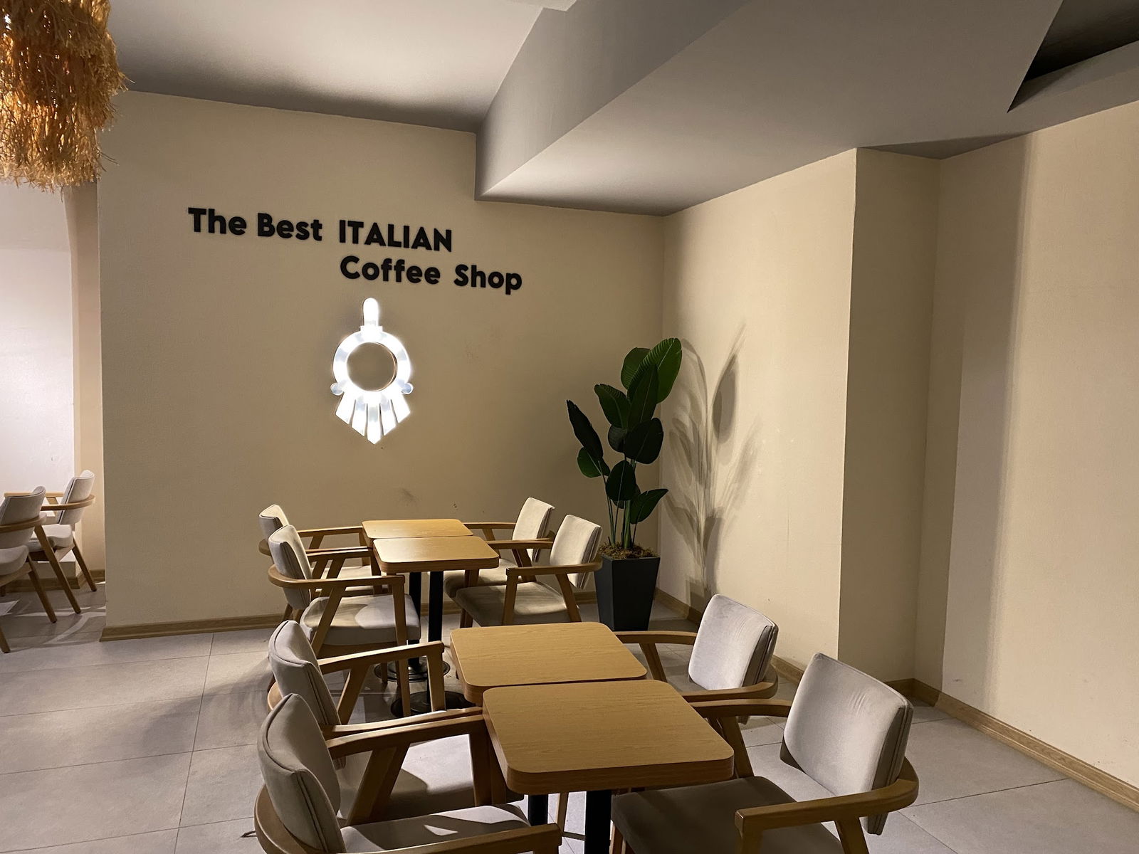 Caffé Di Toeé Mogan Gölü