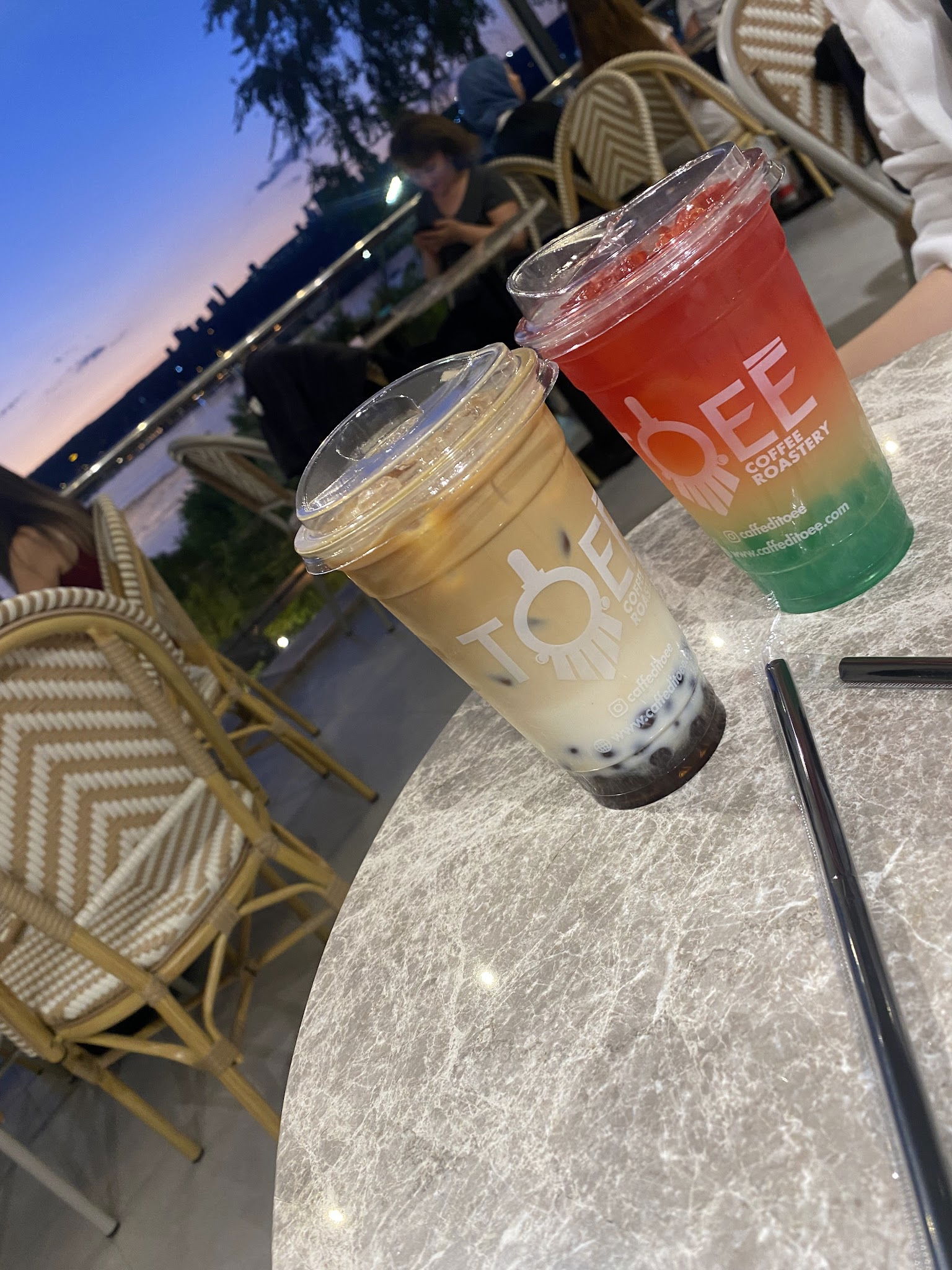 Caffé Di Toeé Mogan Gölü