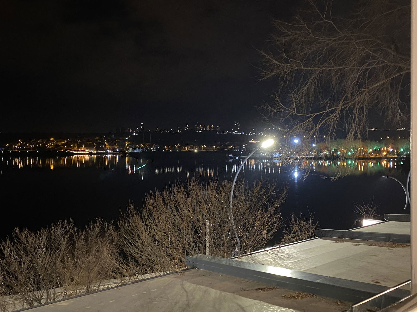 Caffé Di Toeé Mogan Gölü