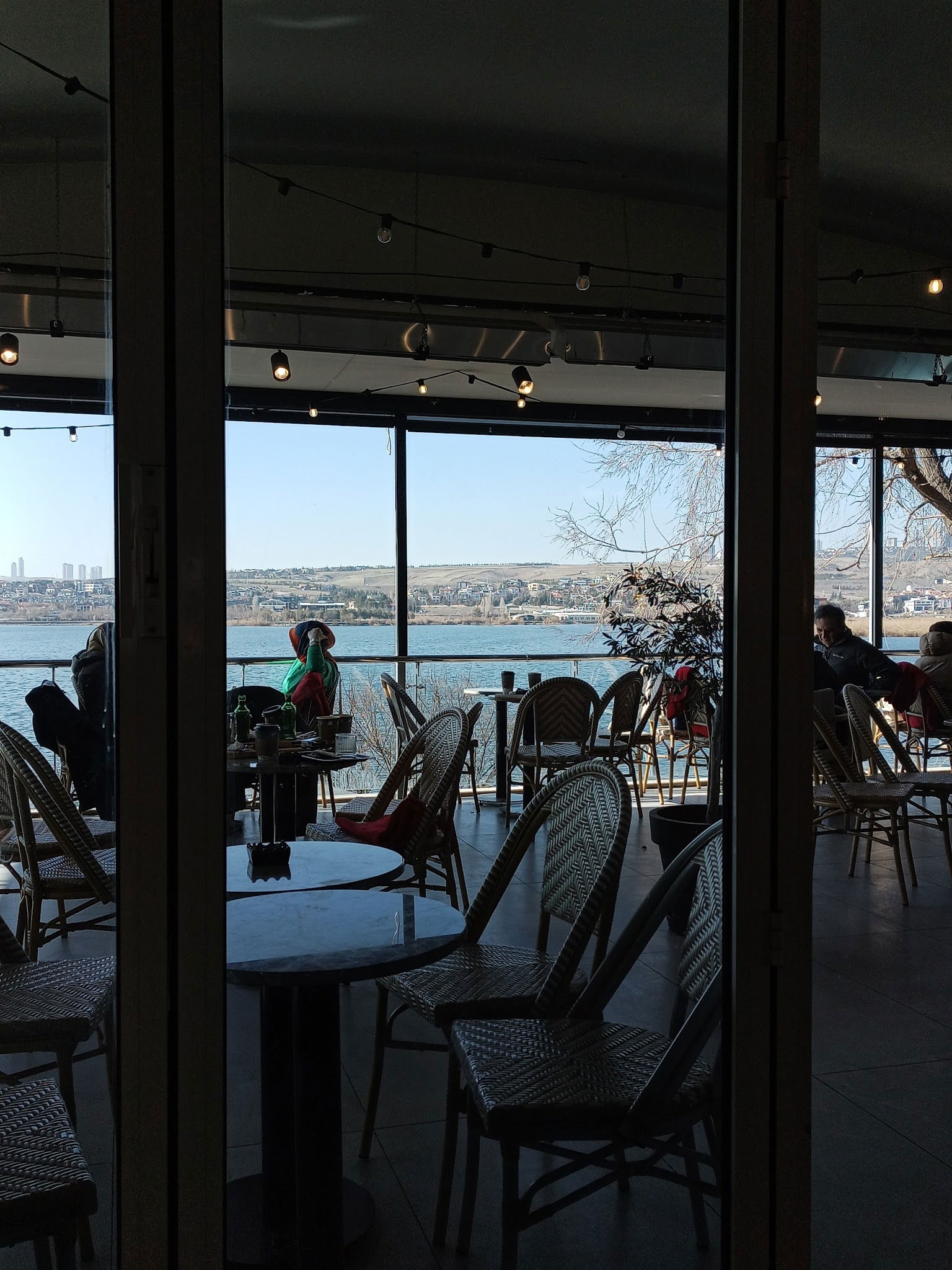 Caffé Di Toeé Mogan Gölü