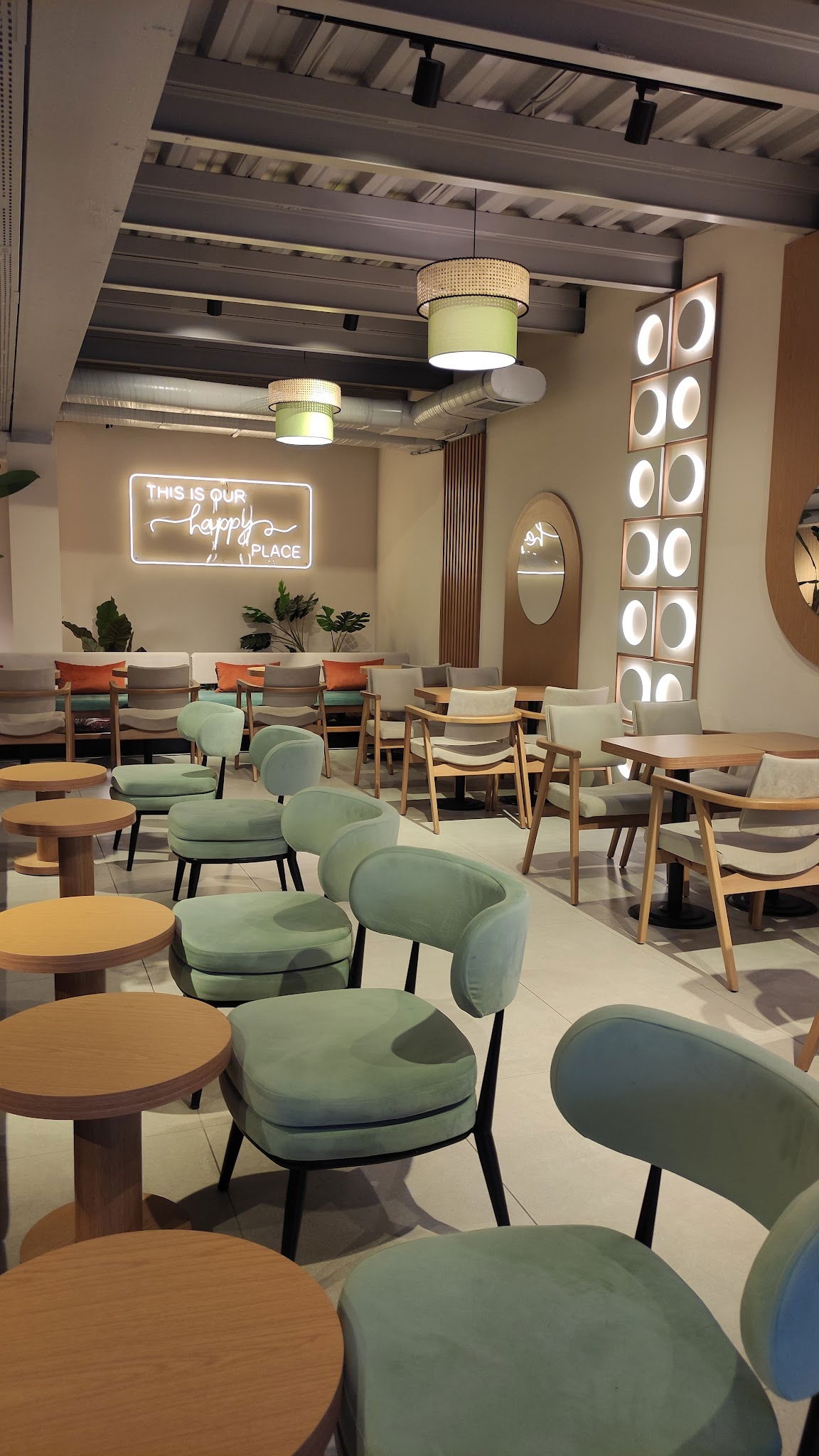 Caffé Di Toeé Mogan Gölü