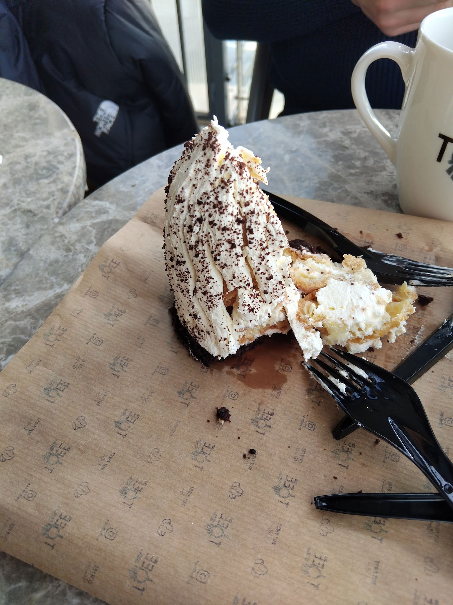 Caffé Di Toeé Mogan Gölü