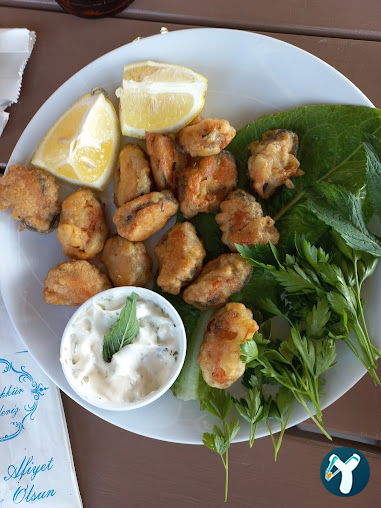 Ökm Restaurant Cafe & Bar