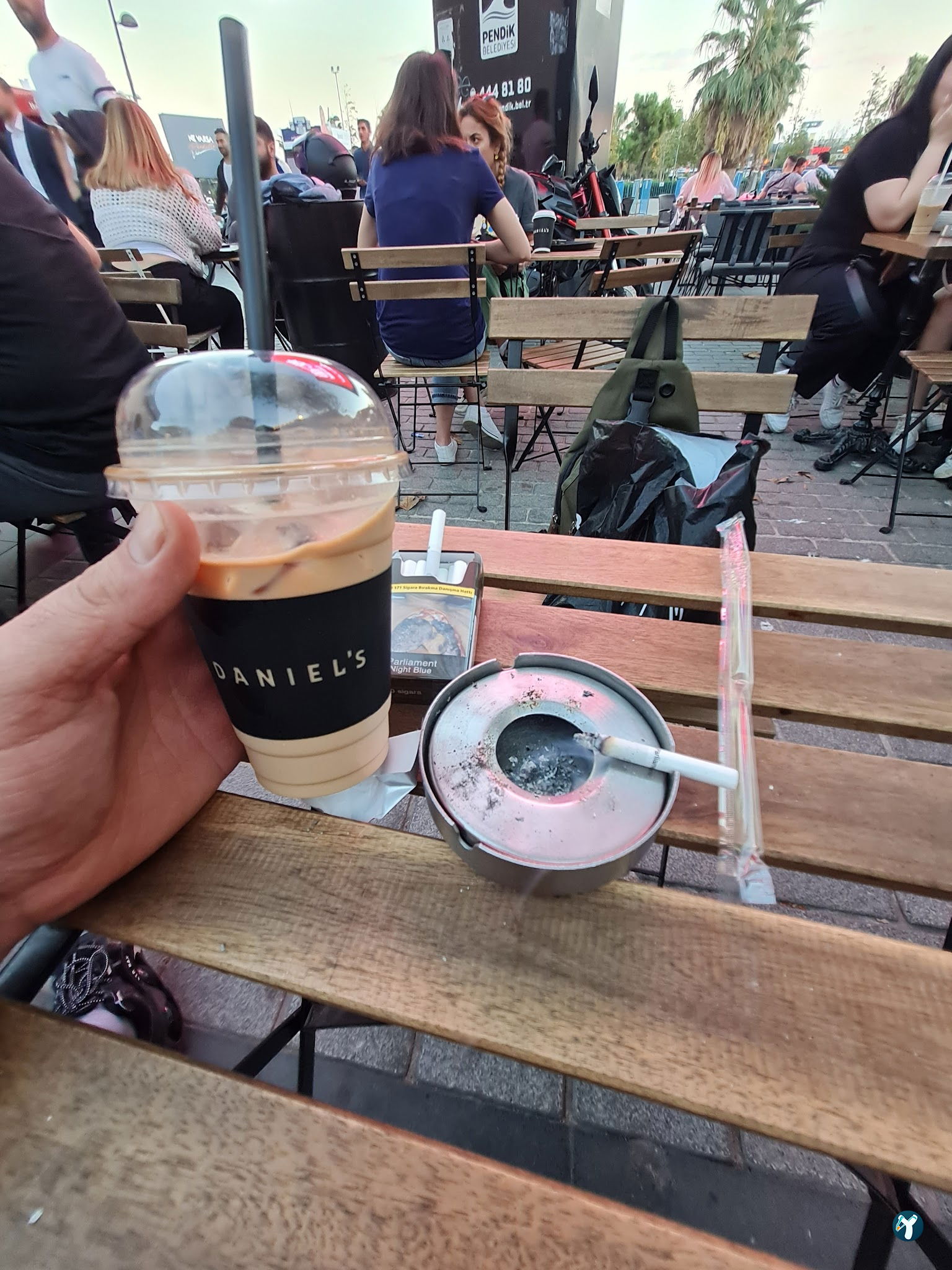 Daniels Coffee Pendik