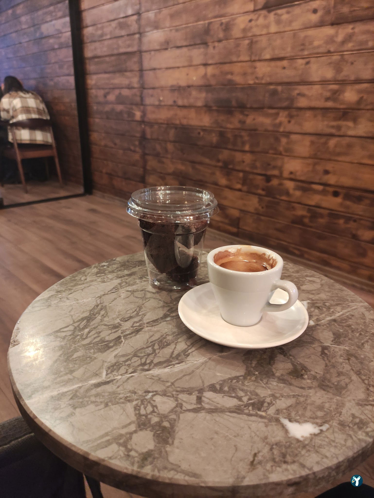 Daniels Coffee Pendik